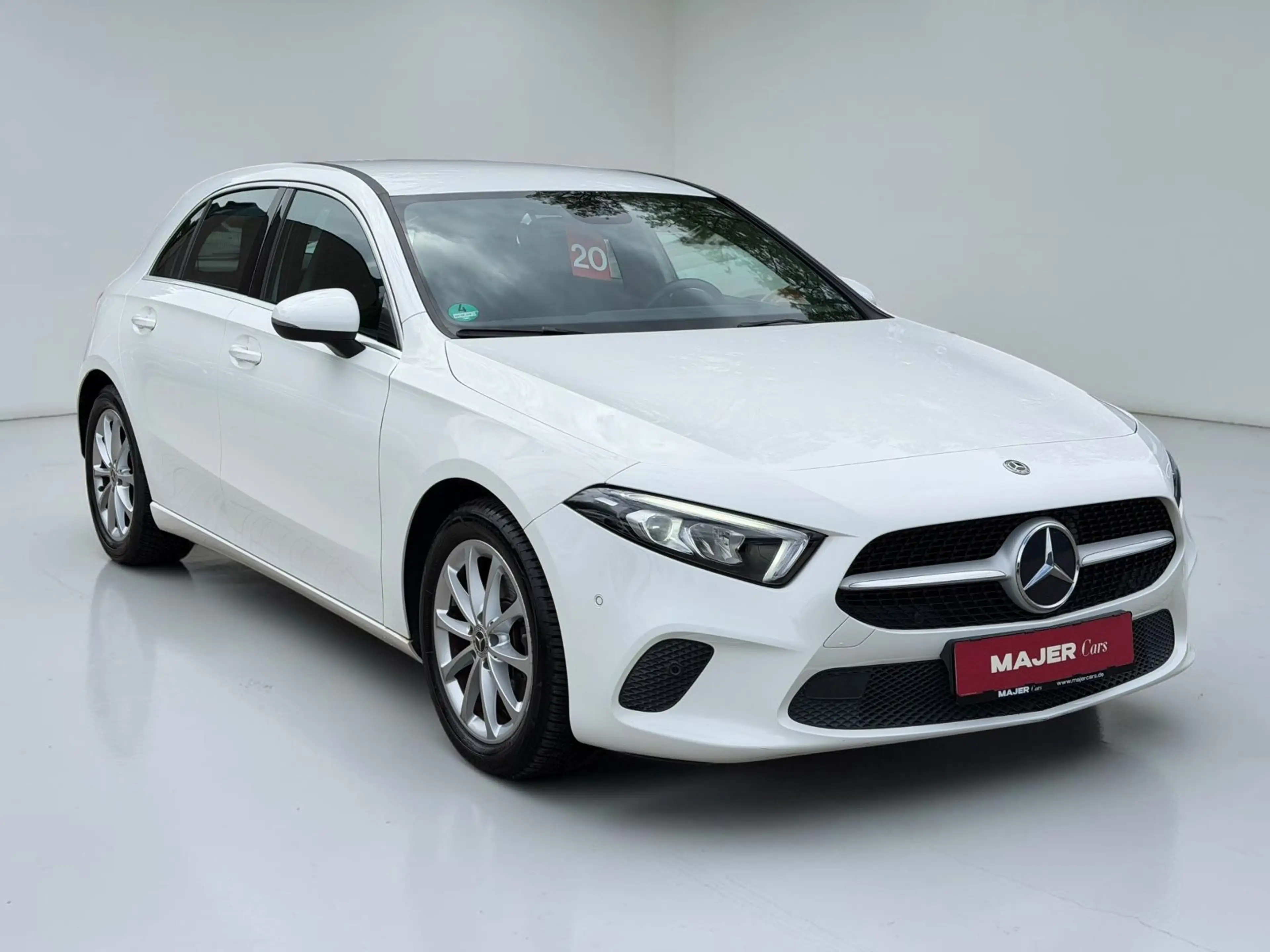 Mercedes-Benz A 200 *LED*KEYLESS*LEDER*TEMPO — photo 5