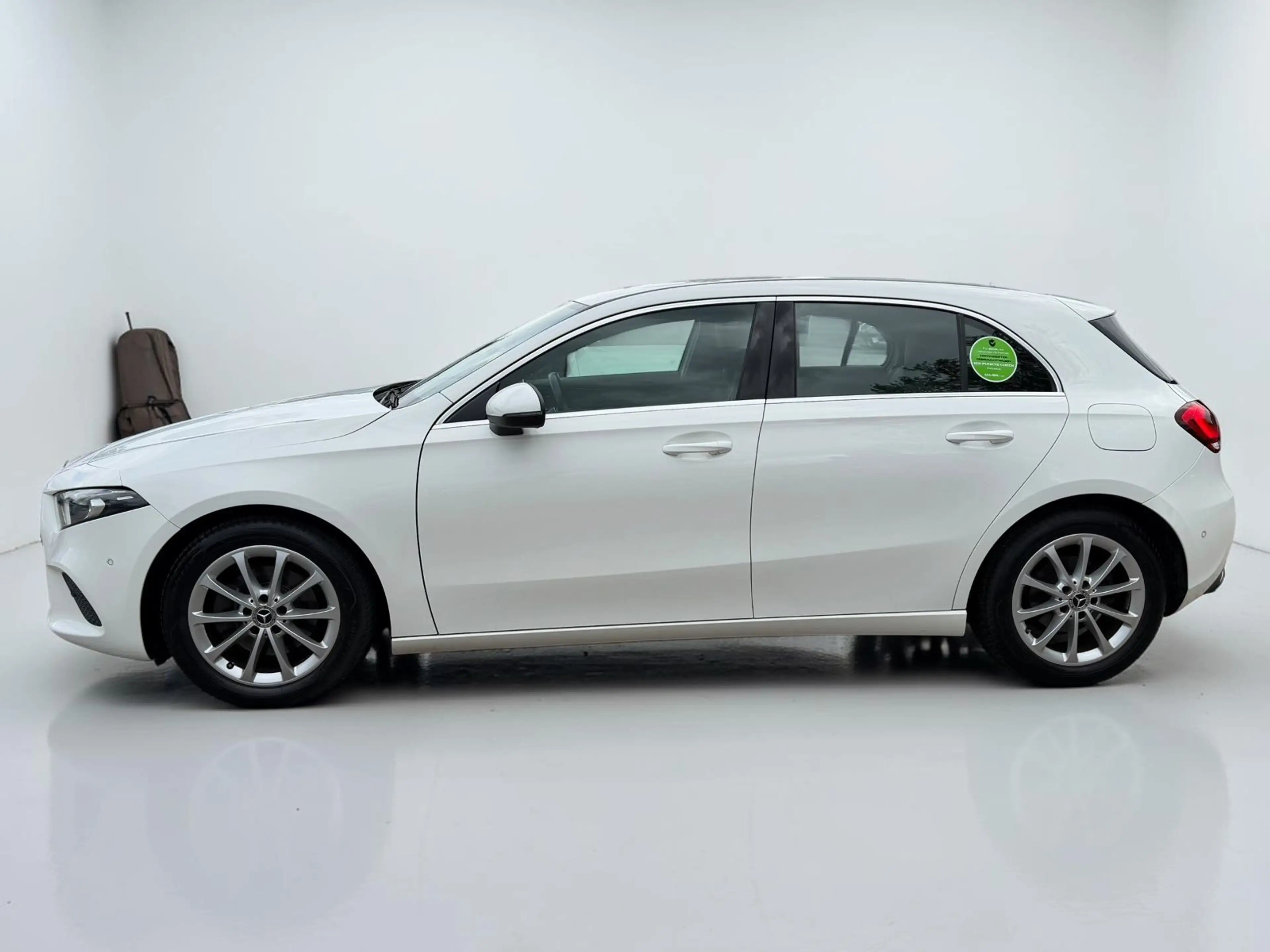 Mercedes-Benz A 200 *LED*KEYLESS*LEDER*TEMPO — photo 13