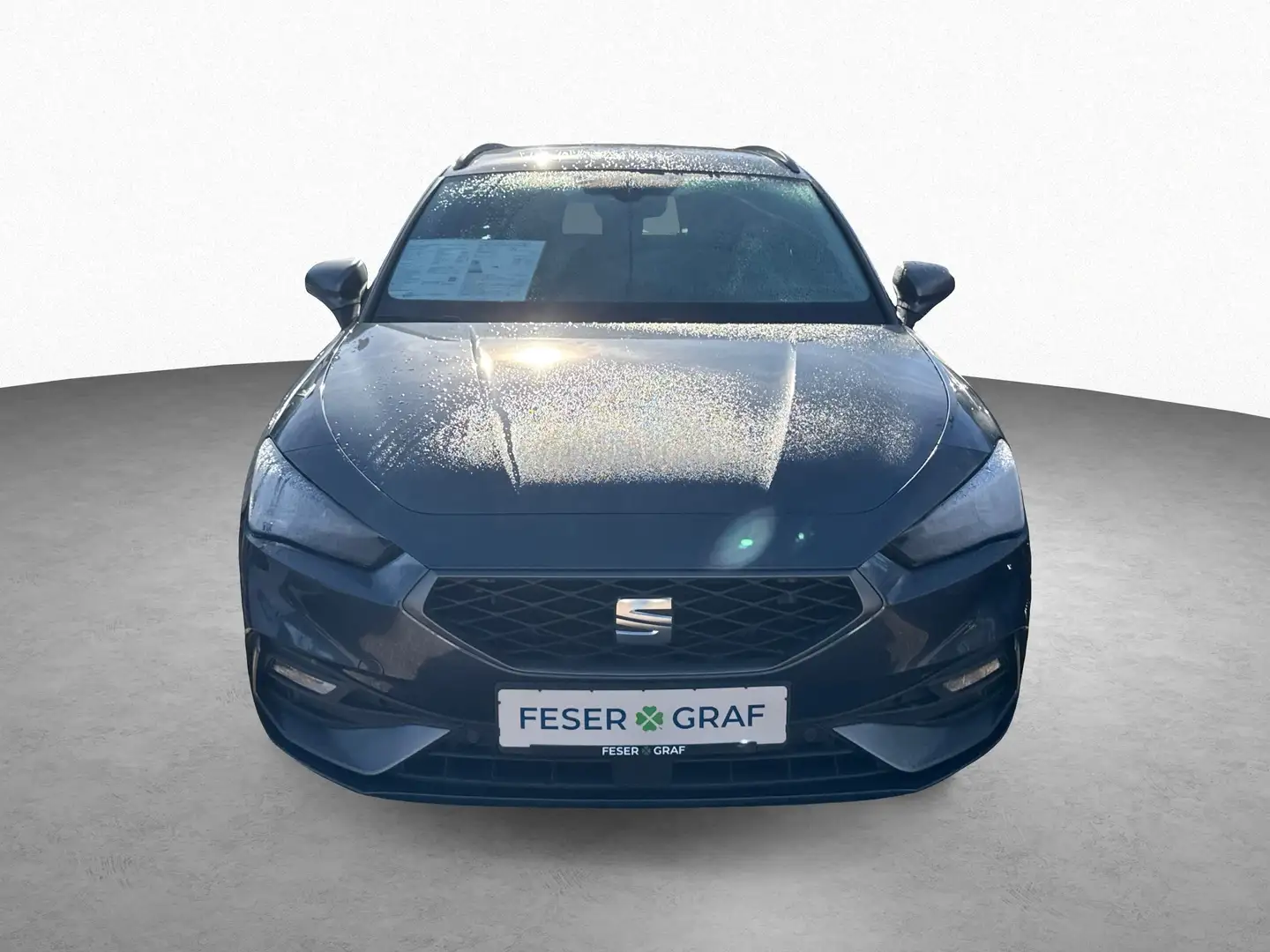 SEAT Leon Sportstourer FR 2.0 TDI DSG 110 kW AHK NAVI SHZ RF Grau - 2