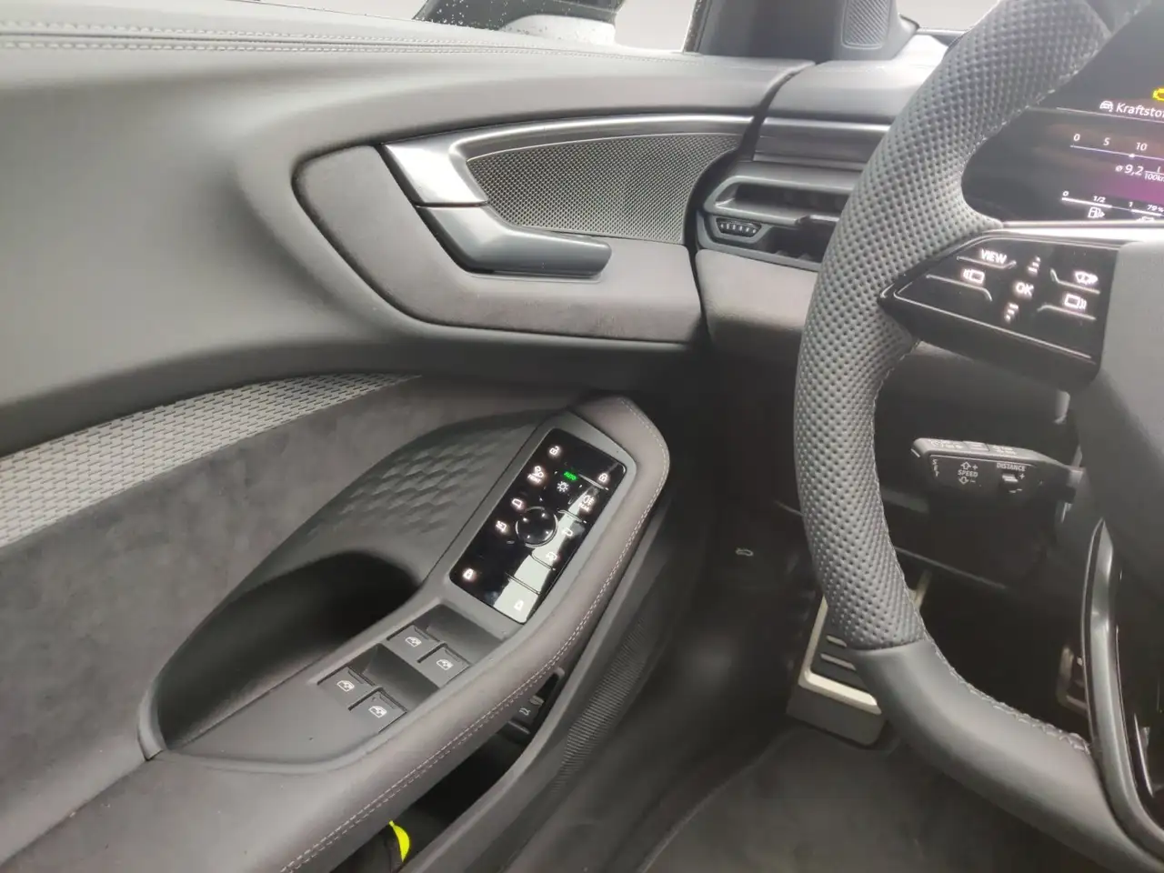 Audi A5 Avant e-hybrid quattro 360 AHK 14