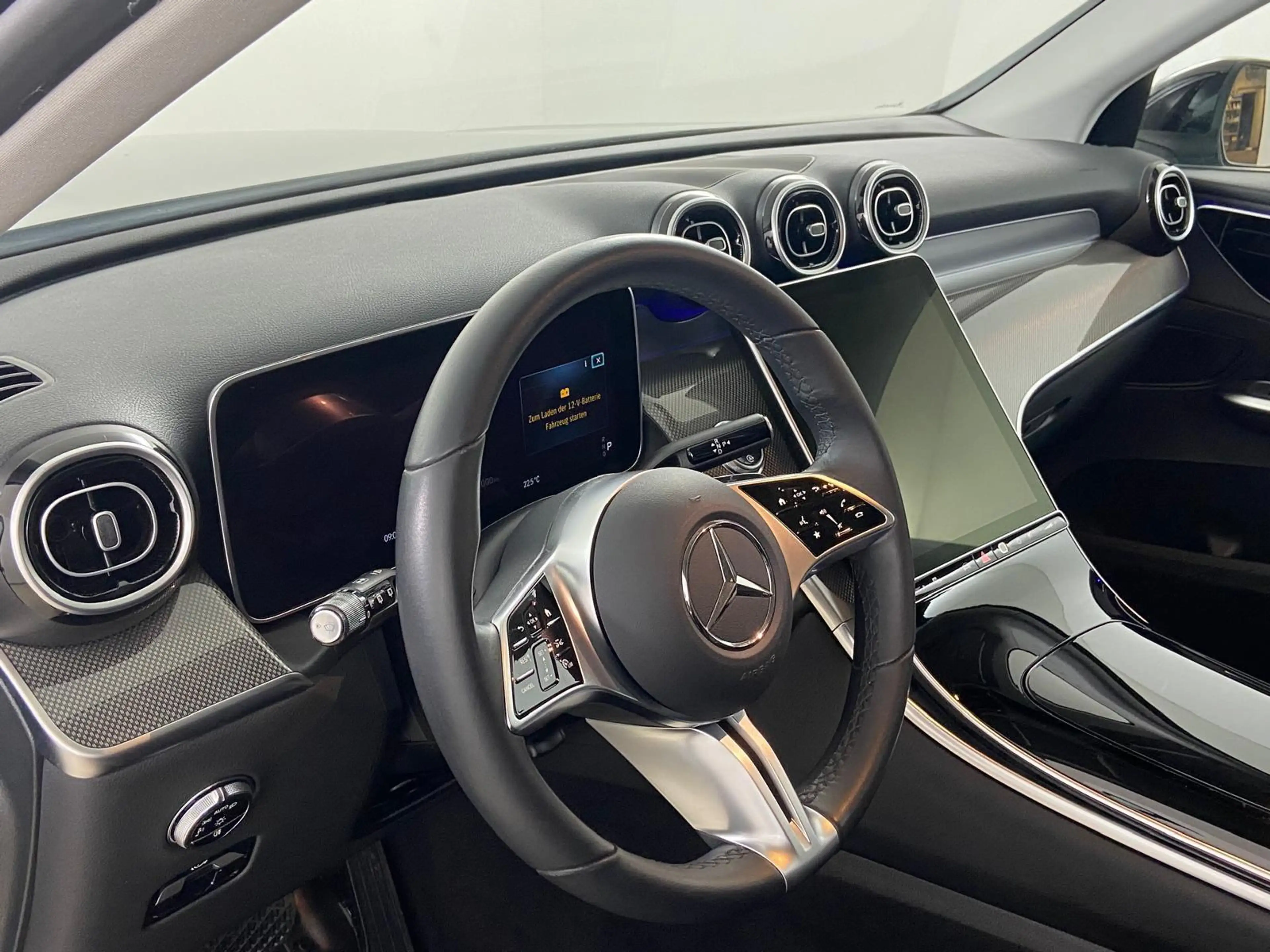 Mercedes-Benz GLC 200 4Matic Avantgarde Distronic Leder MBUX — photo 7