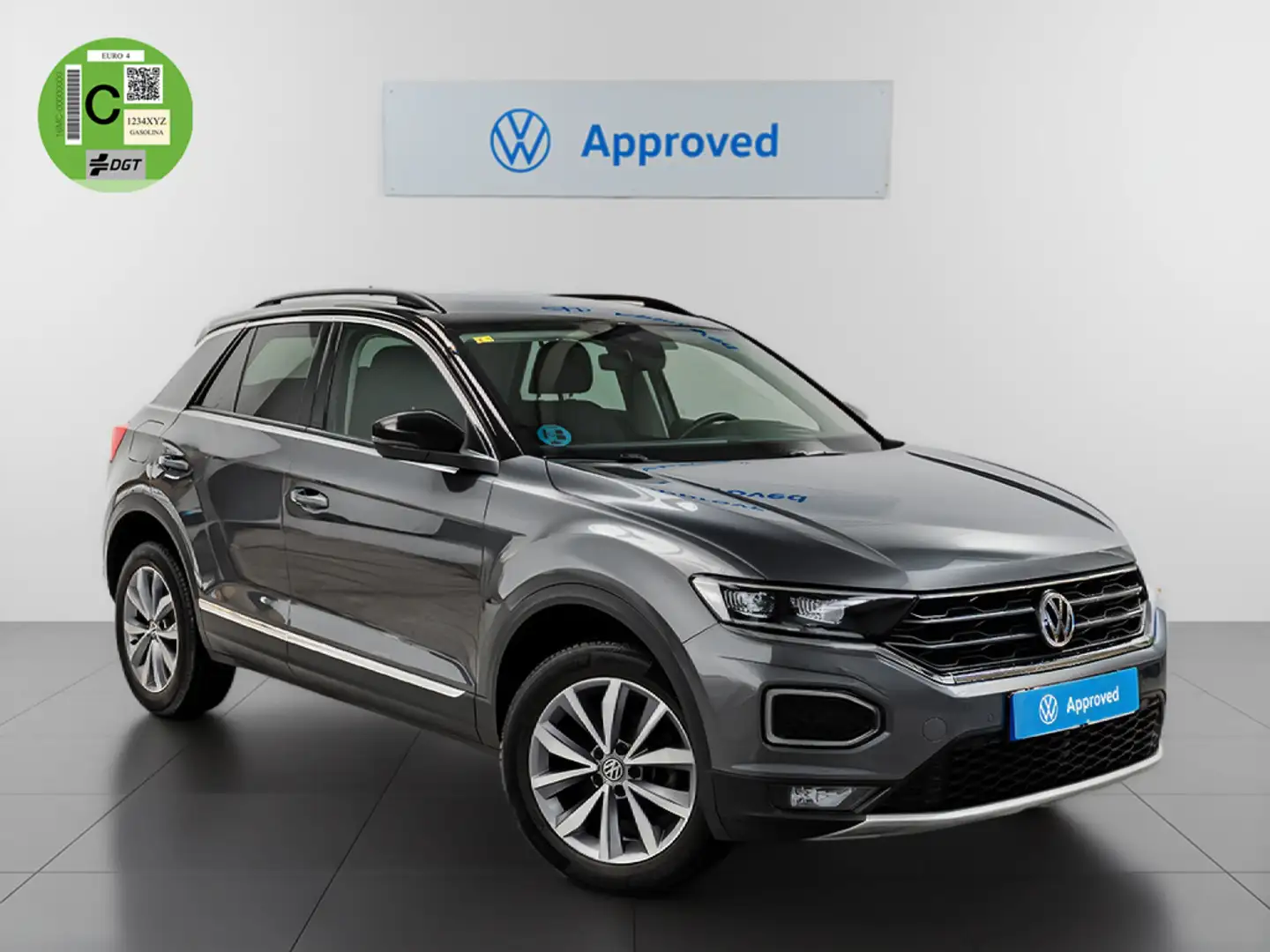Volkswagen T-Roc 1.0 TSI Advance Style Grijs - 1