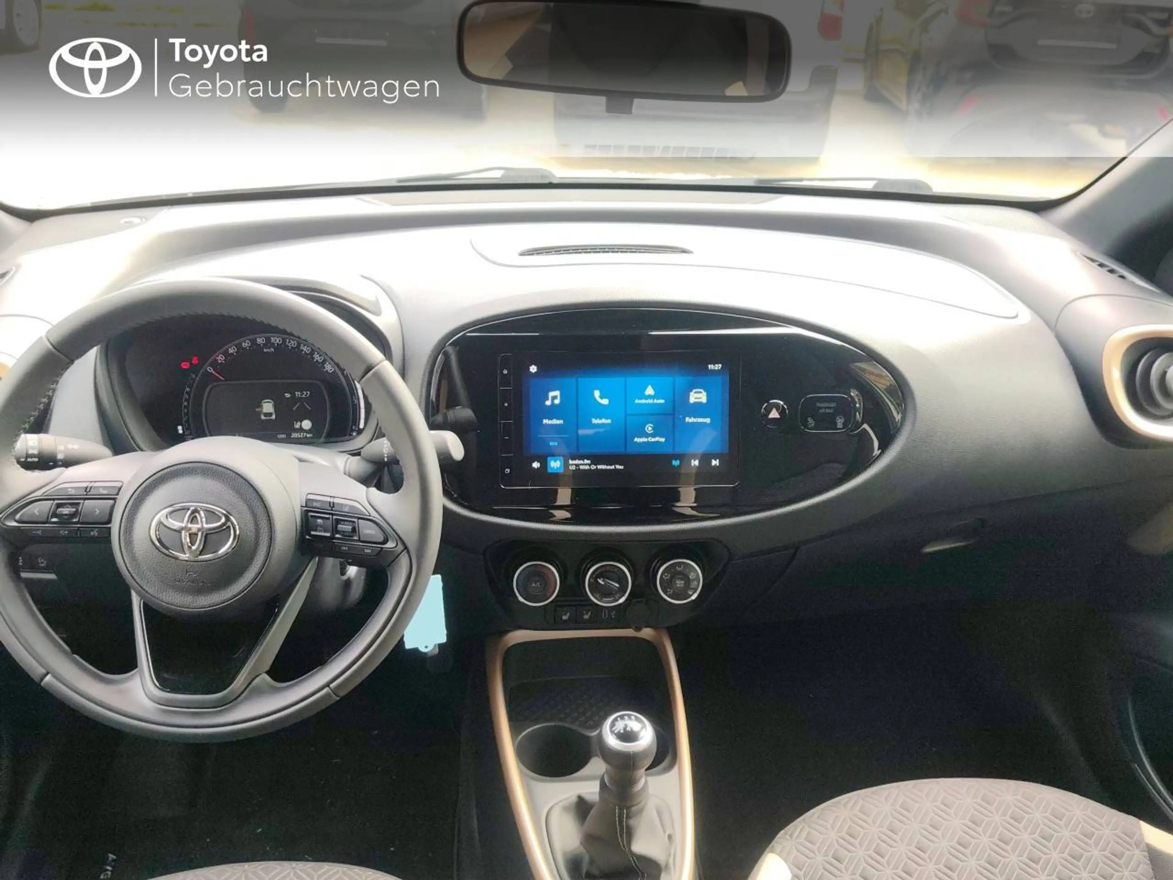 Toyota Aygo X 1,0 5-Gang Team D Scheckheft Bi-Colour — photo 14