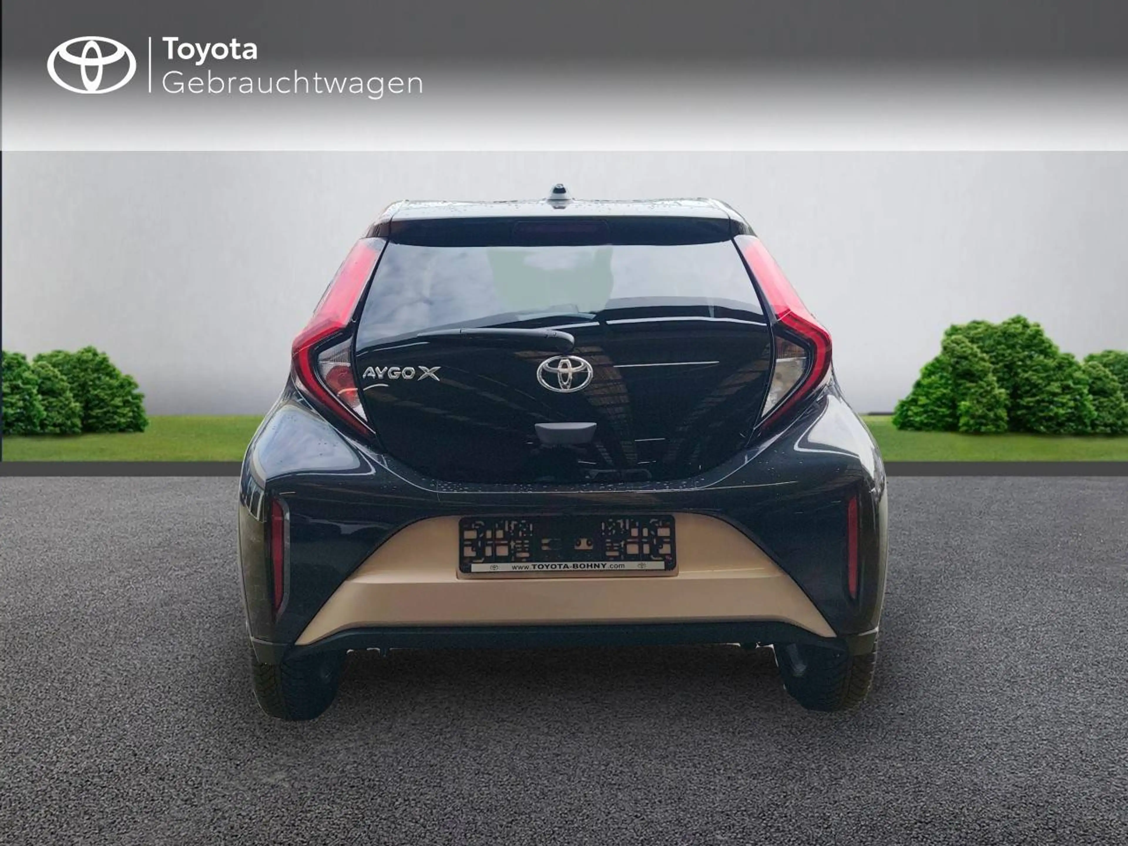 Toyota Aygo X 1,0 5-Gang Team D Scheckheft Bi-Colour — photo 5