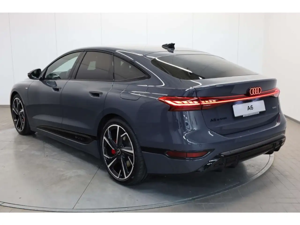 Audi A6 Sportback S line business 4