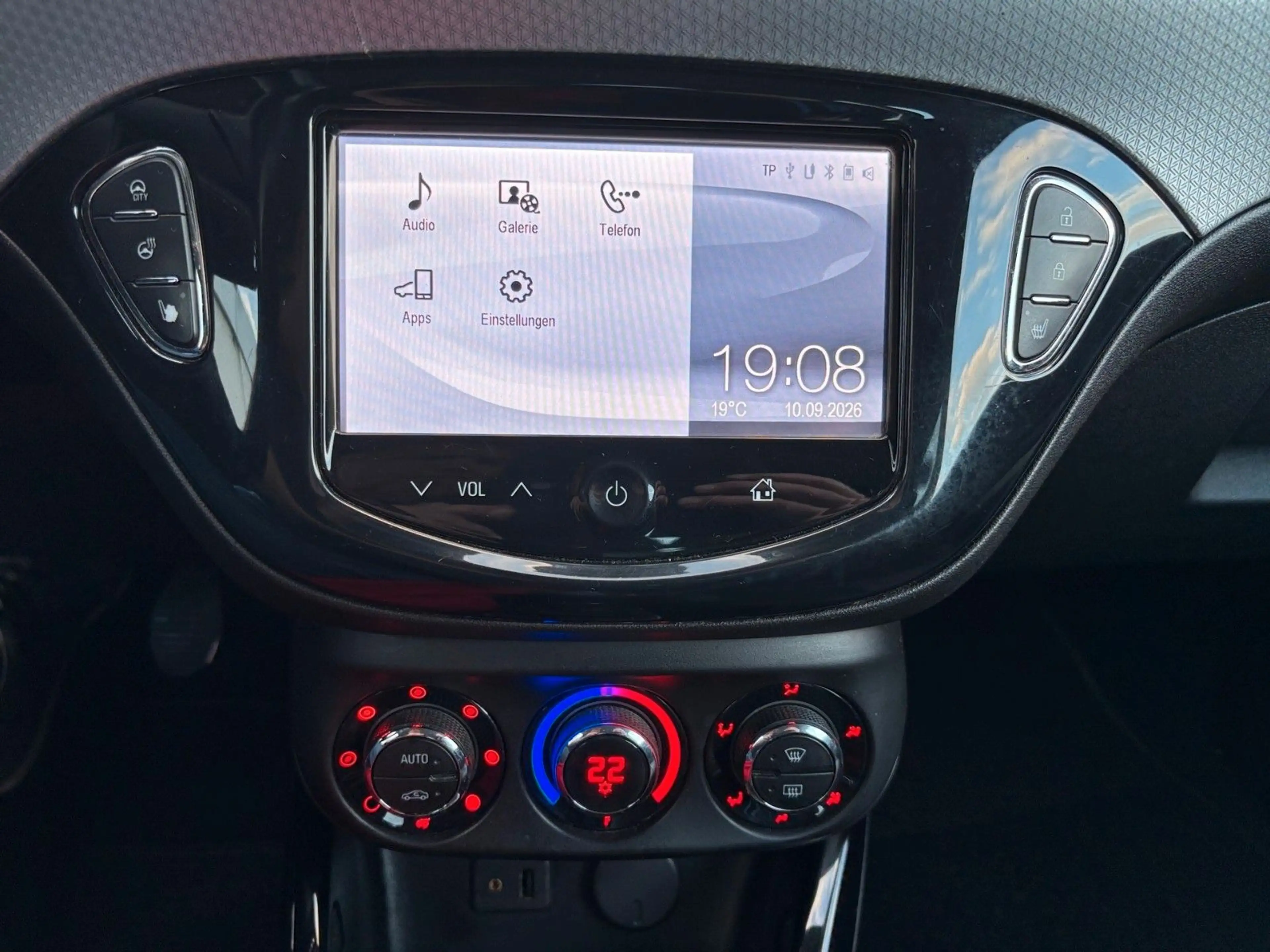 Opel Adam Slam/Klima/SHZ/LHZ/FSE/USB/Alu — photo 15
