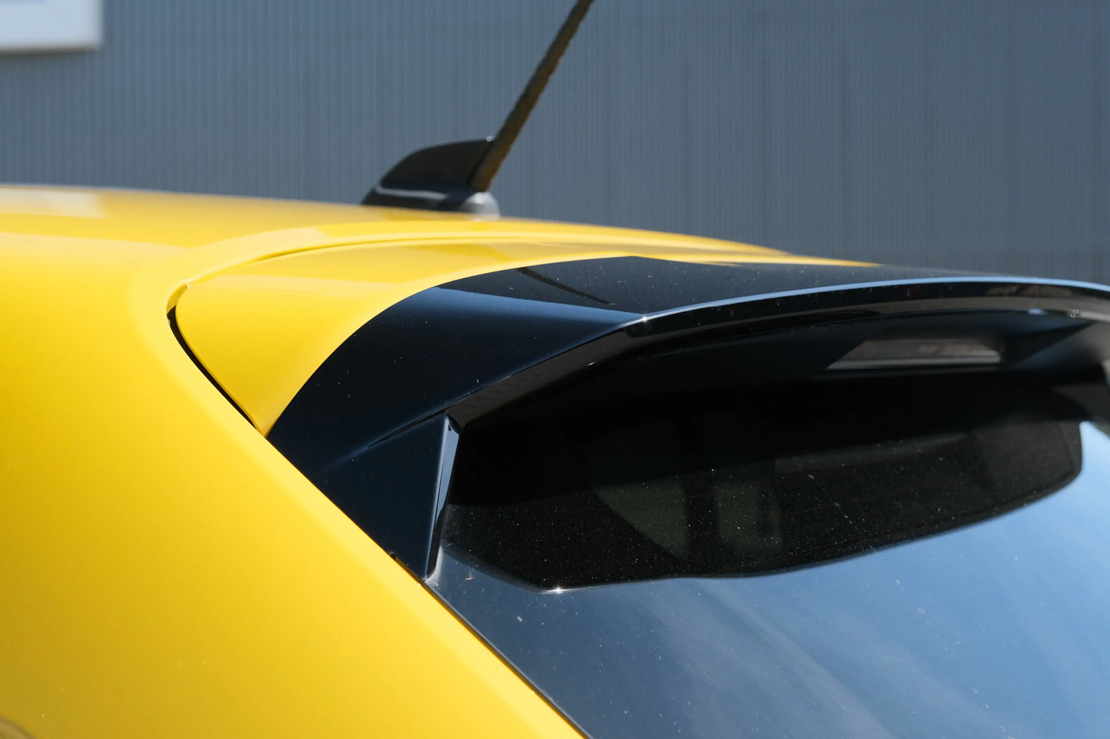 Peugeot e-208 EV GT 50 kWh — photo 29