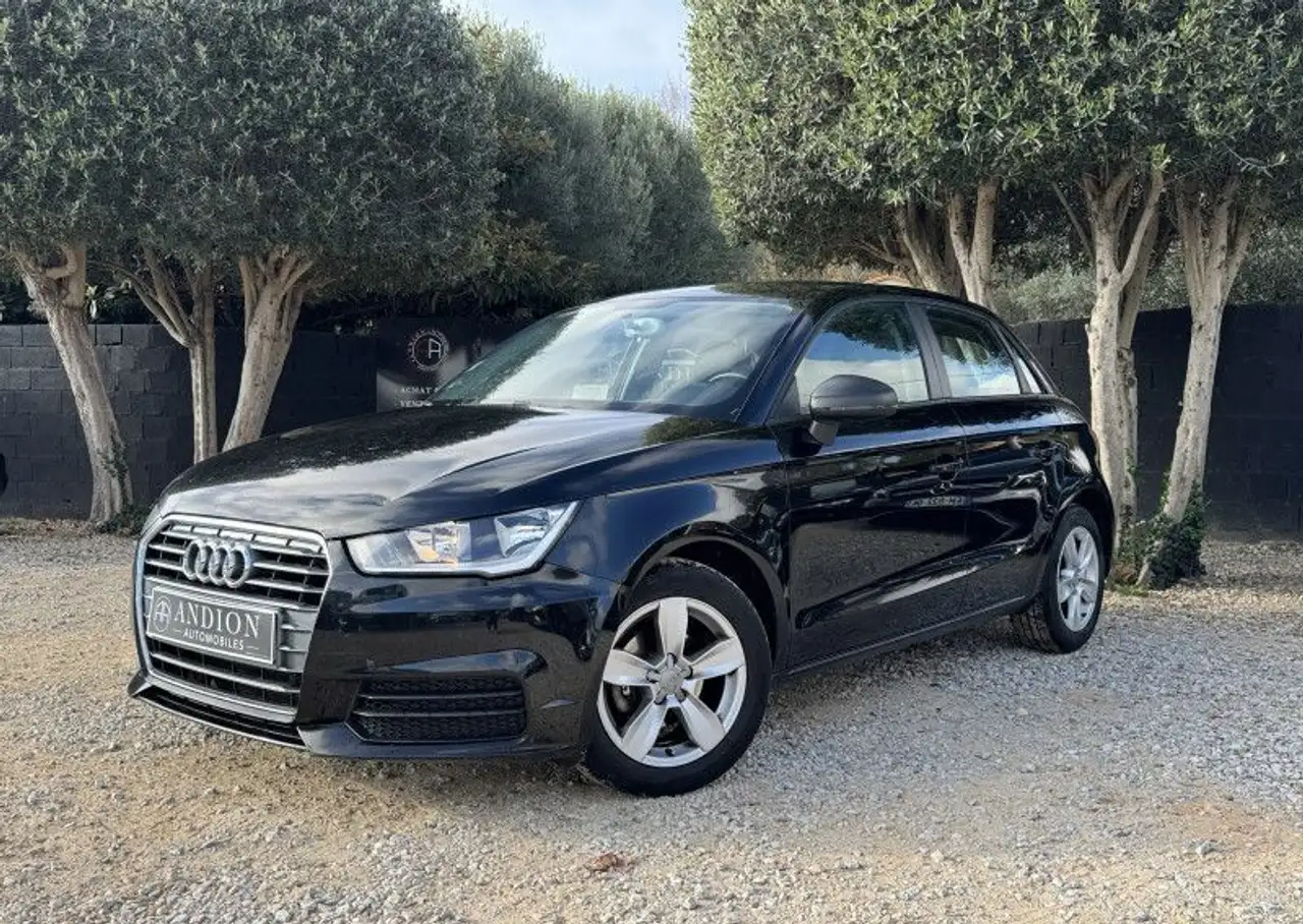 Audi A1 1.0 TFSI 82CH BUSINESS LINE