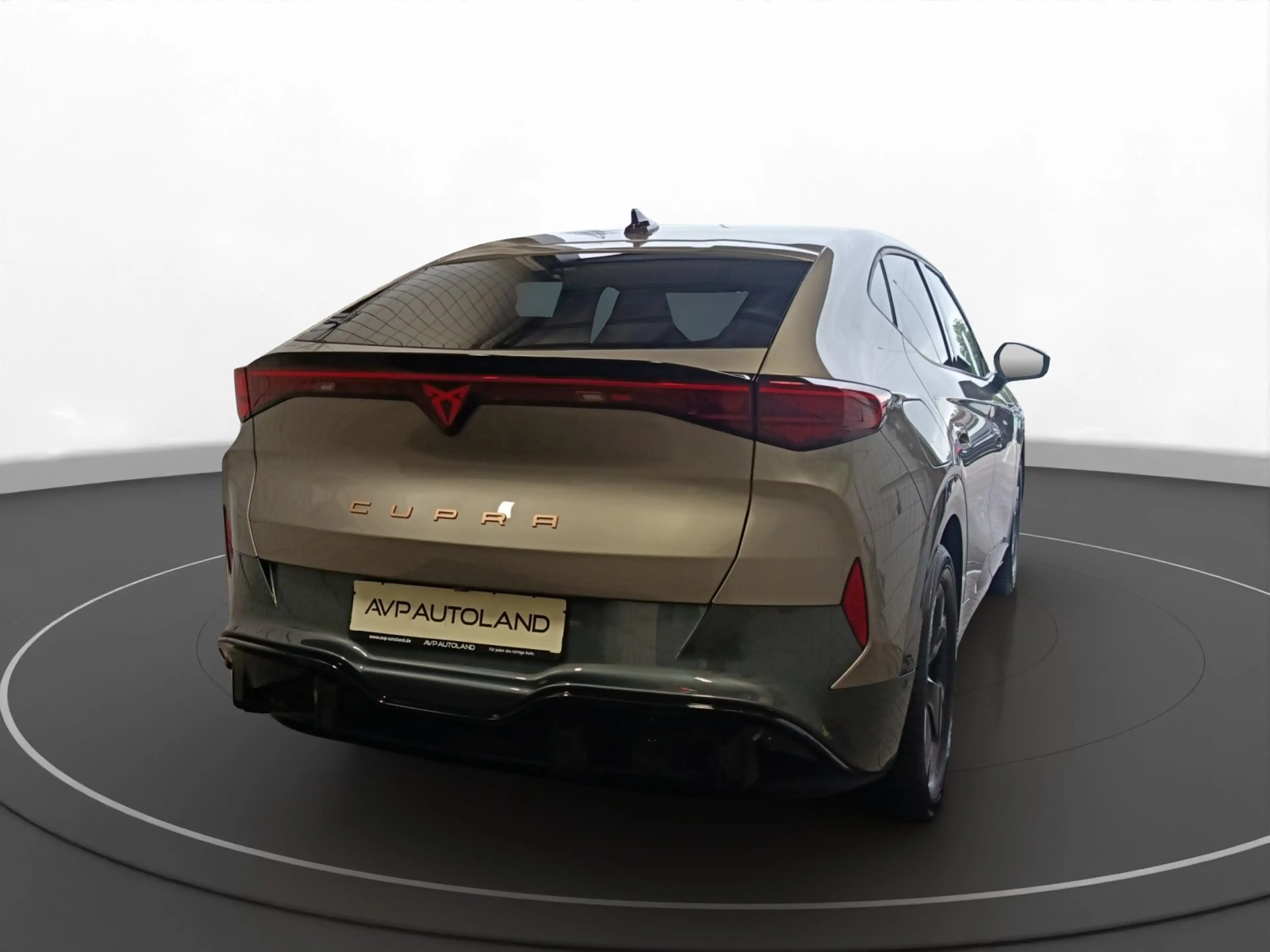 CUPRA Tavascan 210 kW 82 kWh Endurance | NAVI | LED | — photo 5