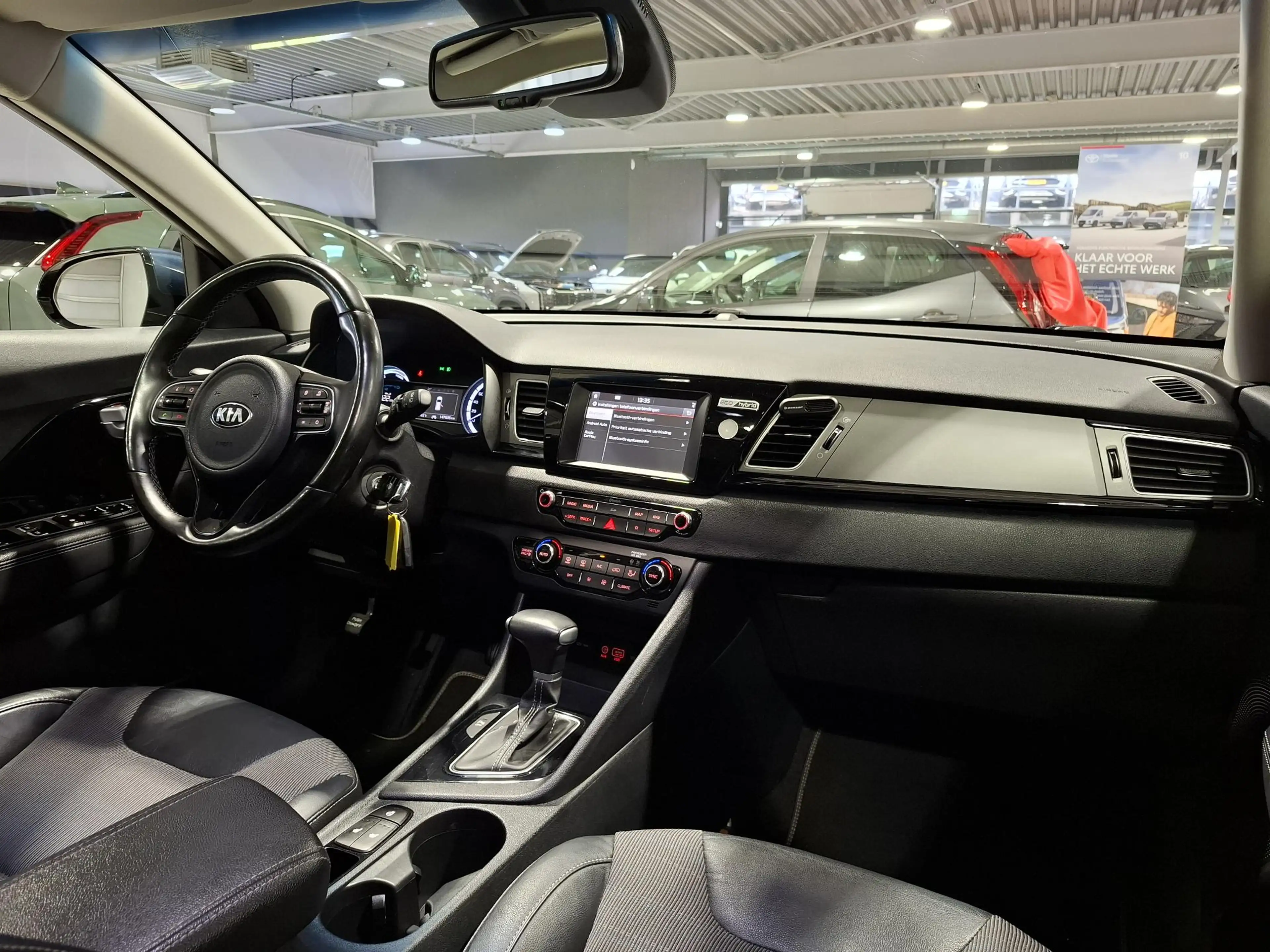 Kia Niro 1.6 GDi Hybrid Design Edition Stoel en Stuur verwa — photo 8