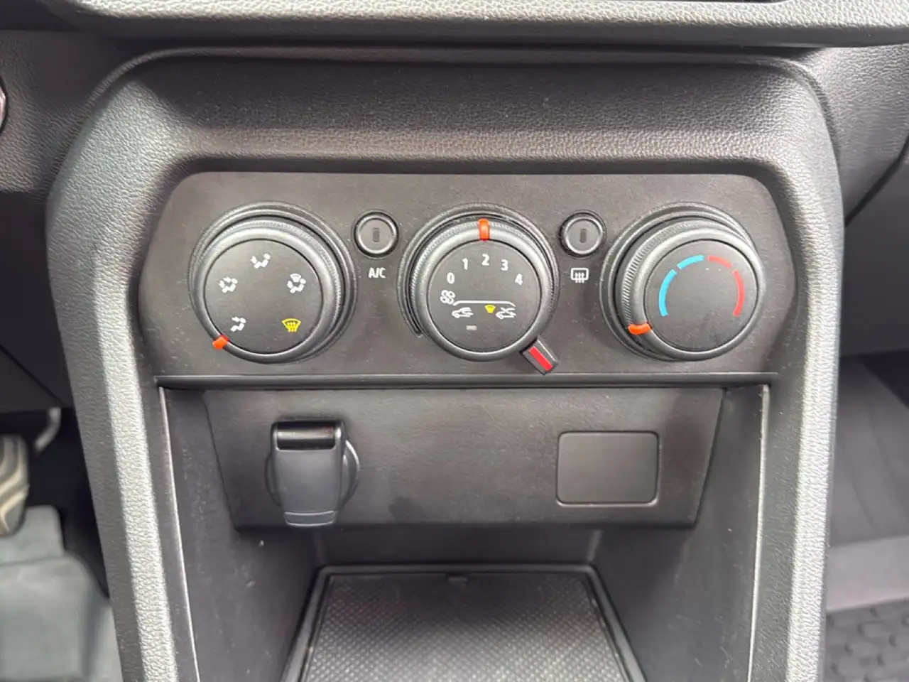 Dacia Sandero 1.0 TCe 110CV STEPWAY EXTREME, миниатюра 14