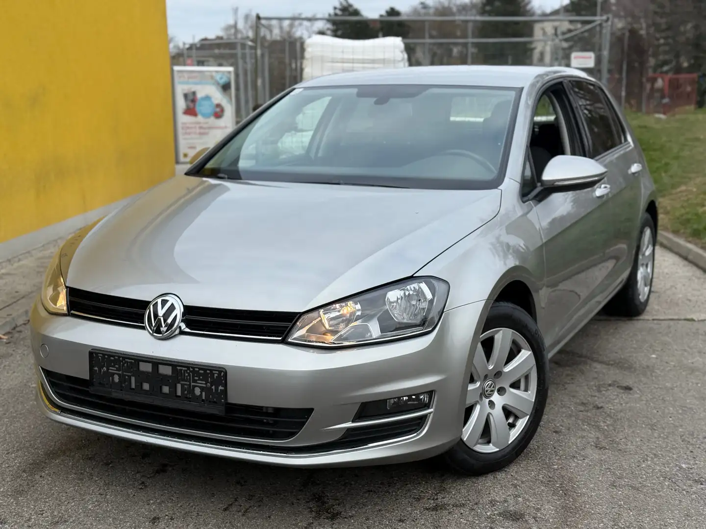 Volkswagen Golf Golf Rabbit 1,2 BMT TSI Rabbit Silber - 2