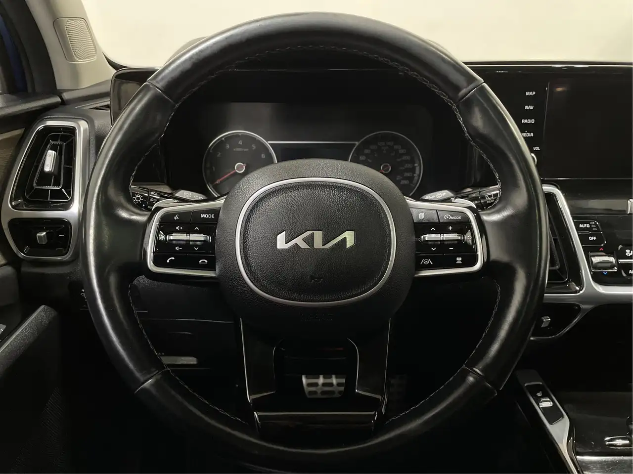 Kia Sorento снимка Kia Sorento