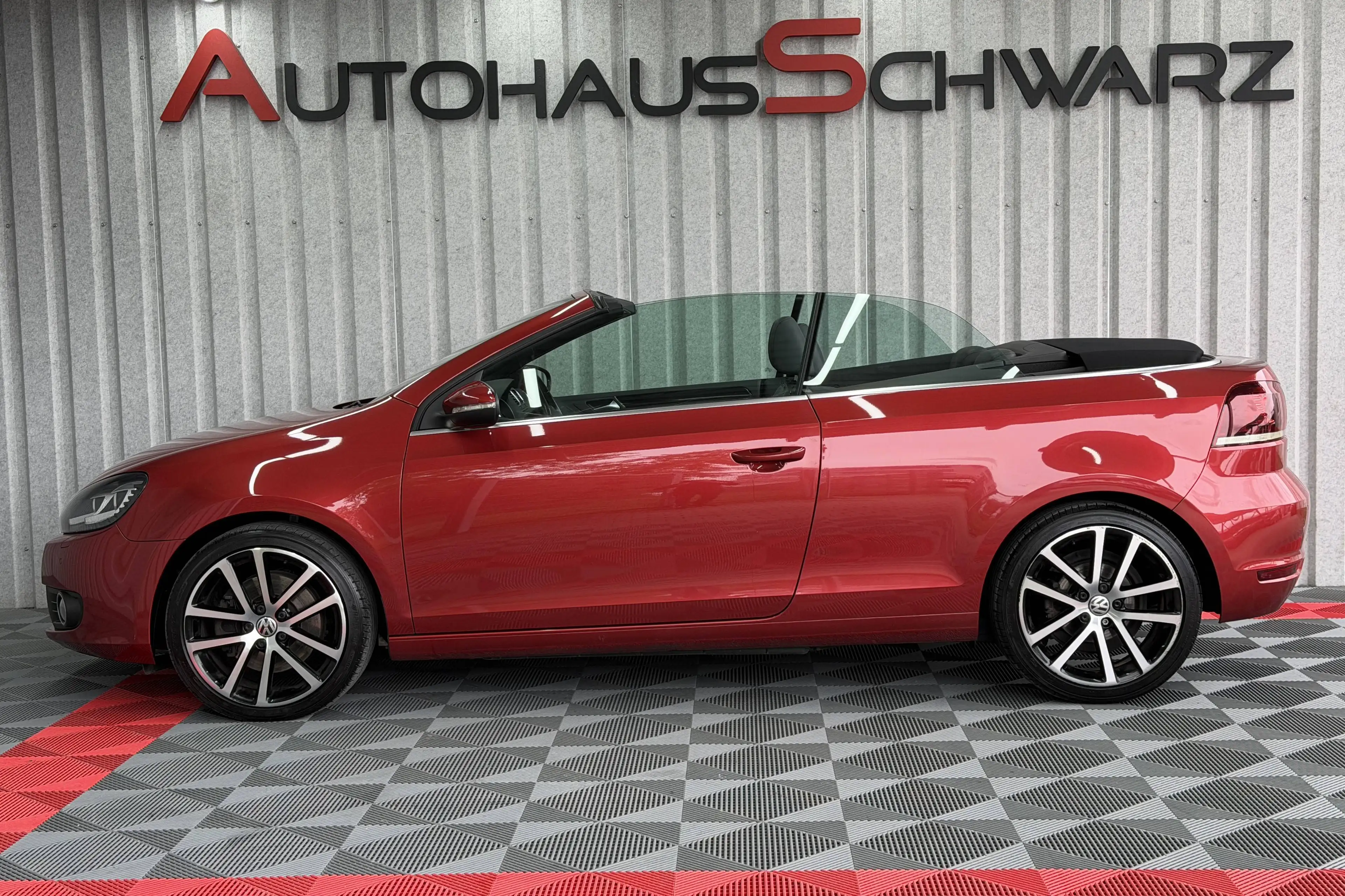 Volkswagen Golf Cabriolet Exclusive Led Leder PDC SHZ — photo 5