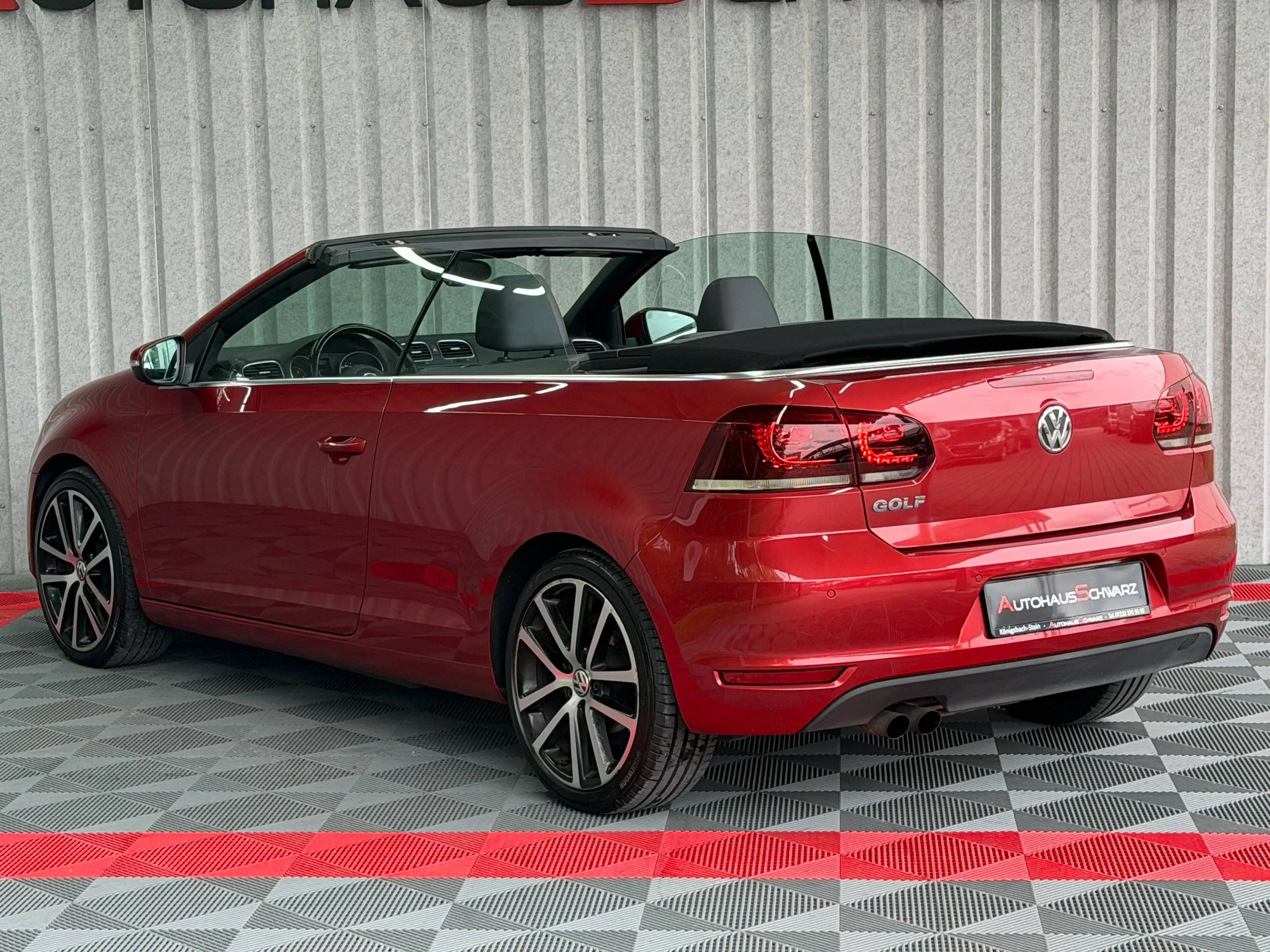 Volkswagen Golf Cabriolet Exclusive Led Leder PDC SHZ — photo 6