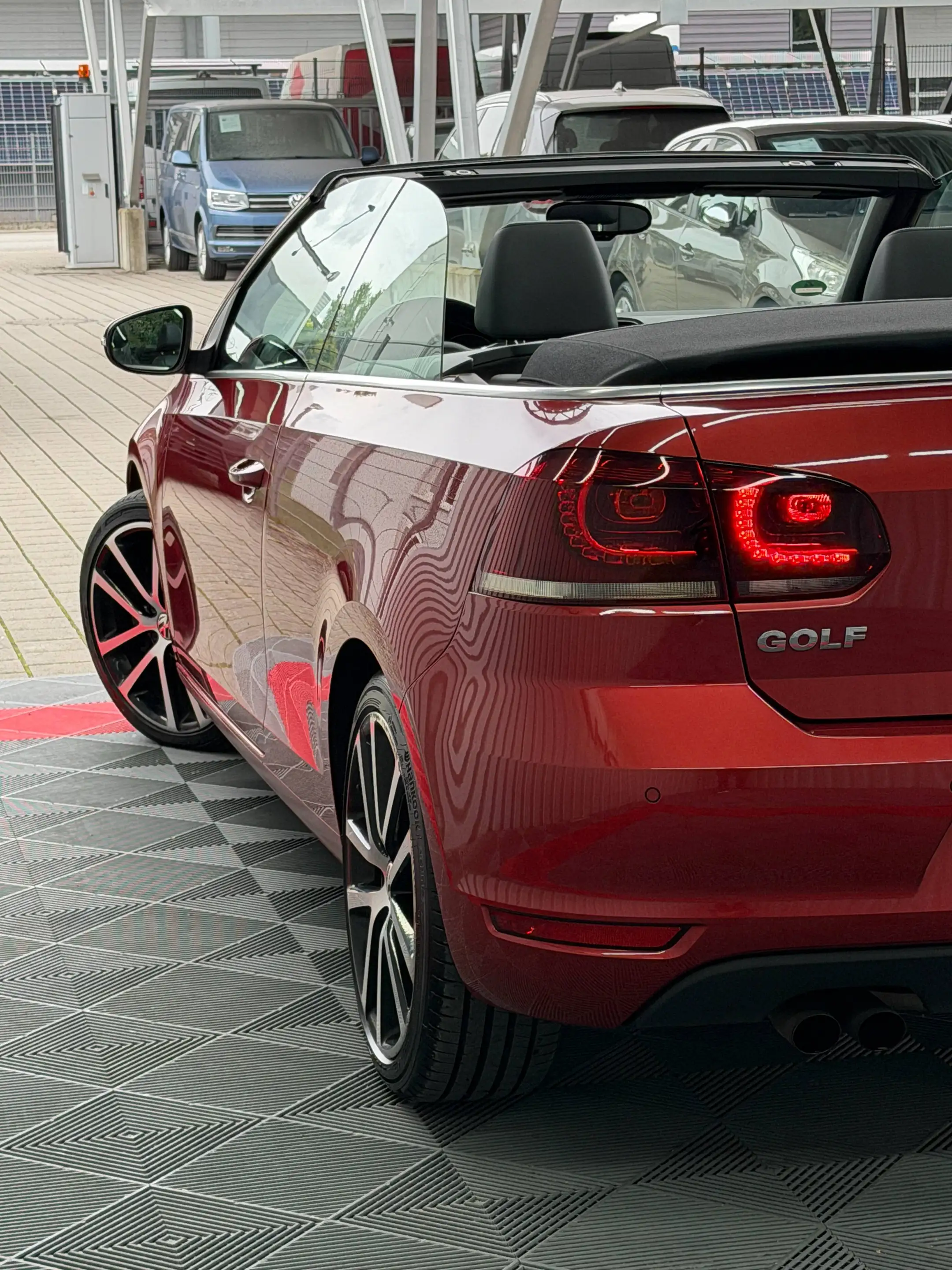 Volkswagen Golf Cabriolet Exclusive Led Leder PDC SHZ — photo 13