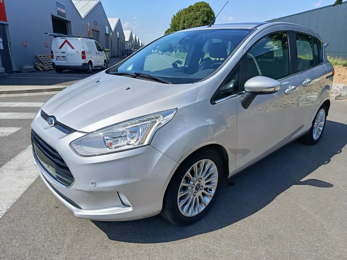 Ford B-Max B-Max 1.0 EcoBoost Titanium S Gris - 1