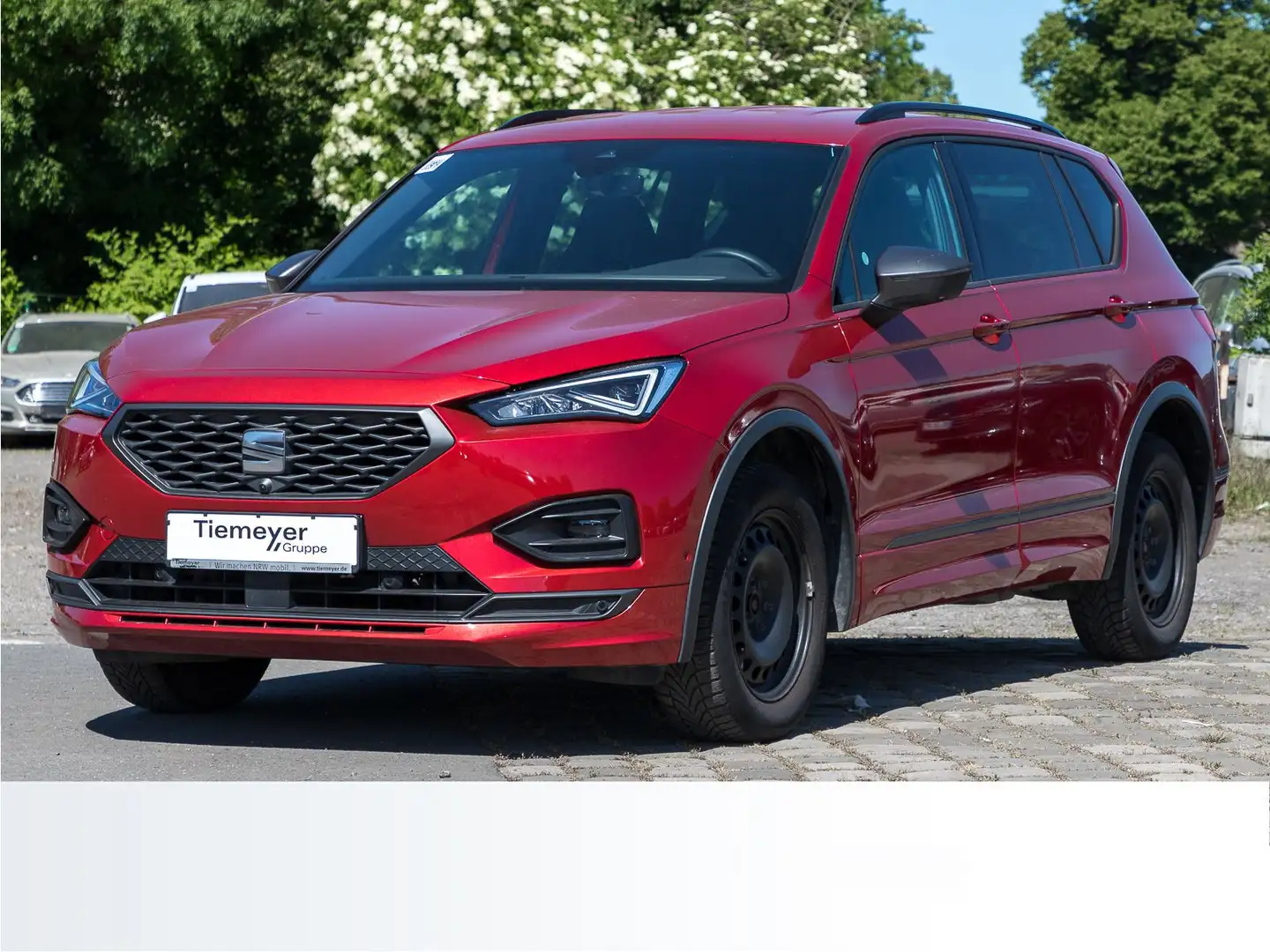 SEAT Tarraco TSI FR 7-SITZE 360 NAVI ACC eKLAPPE Rot - 2