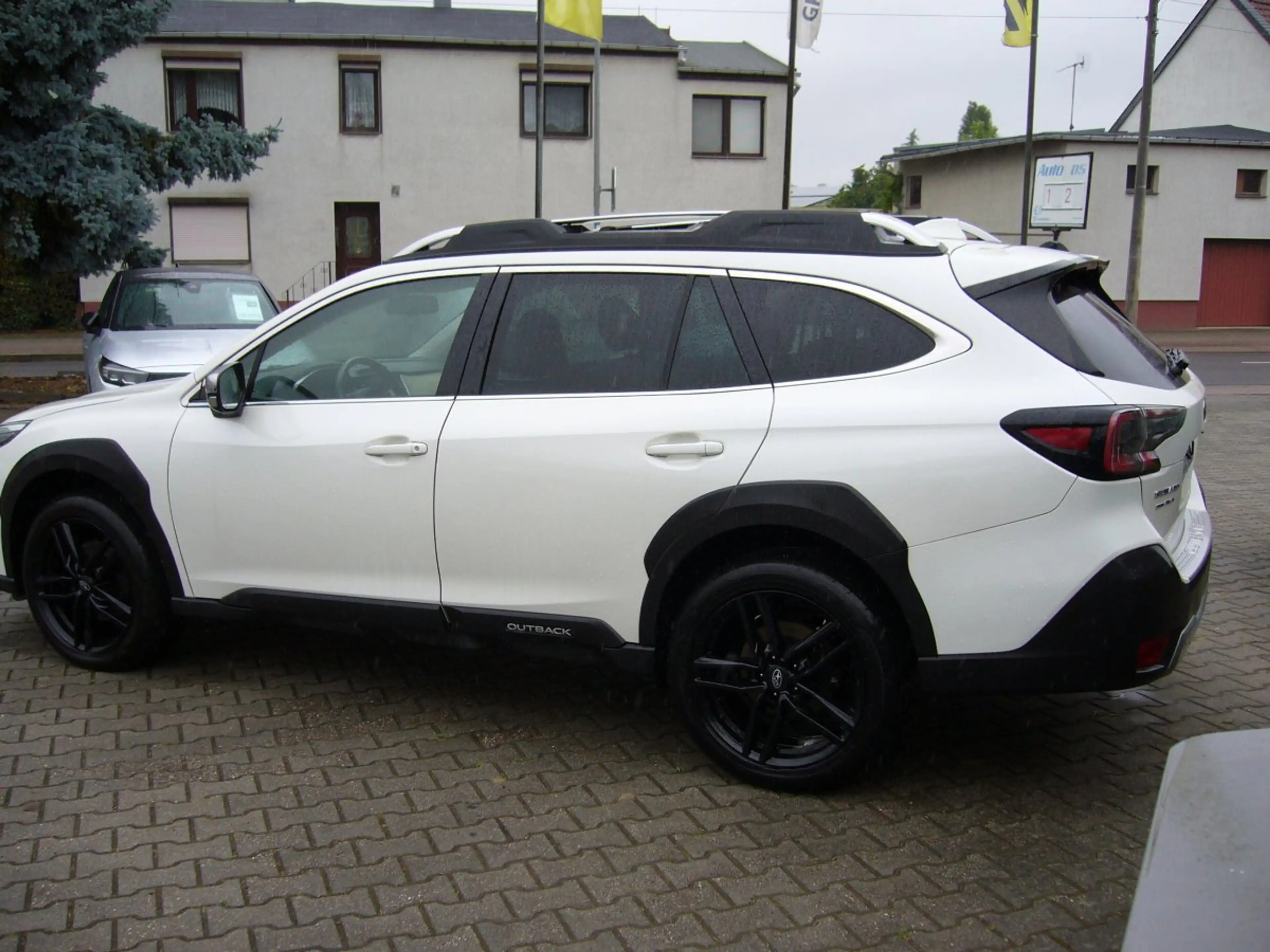 Subaru OUTBACK 2.5i Platinum (EURO 6d) — photo 4