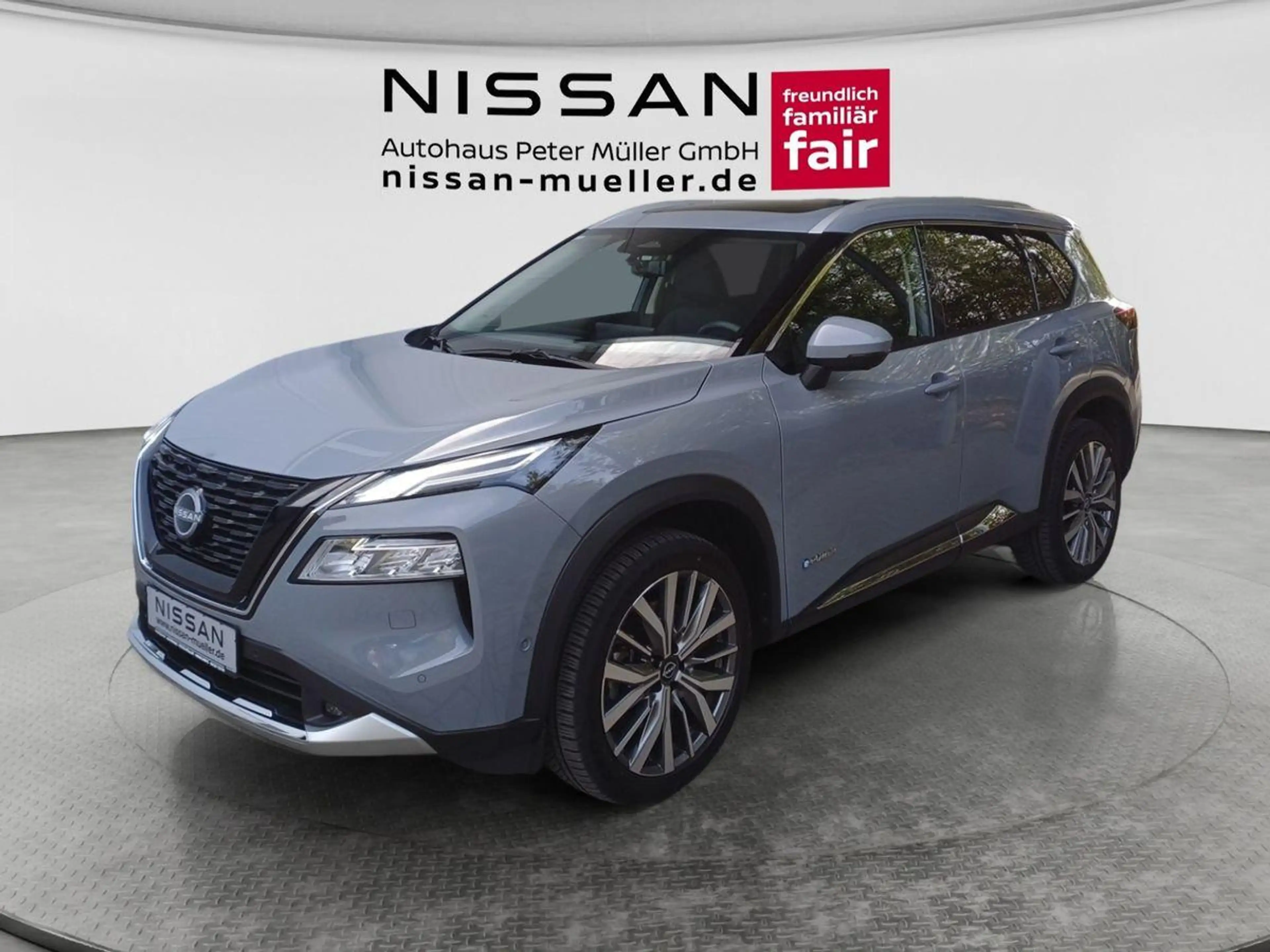 Nissan X-Trail 1.5 VC-T e-4ORCE 213 PS 4x4 Tekna+ 5 Sitze 20"