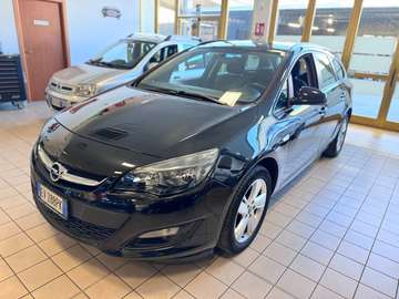 Astra IV 2010 Sports Tourer Sports Tourer 1.7 cdti Cosmo 110cv