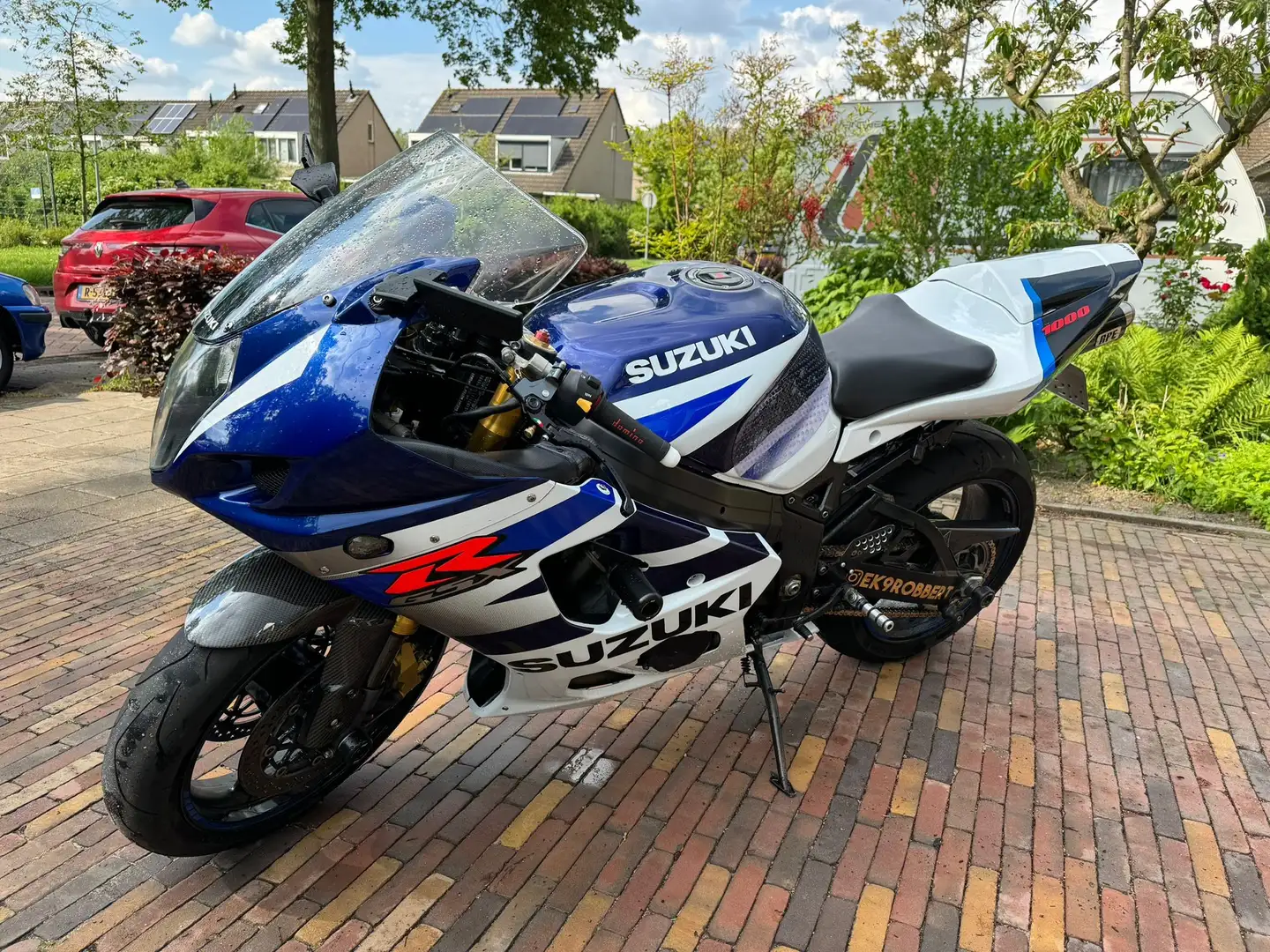 Suzuki GSX-R 1000 Mooie upgrades; Brembo pomp, gear indicator enz. Kék - 2