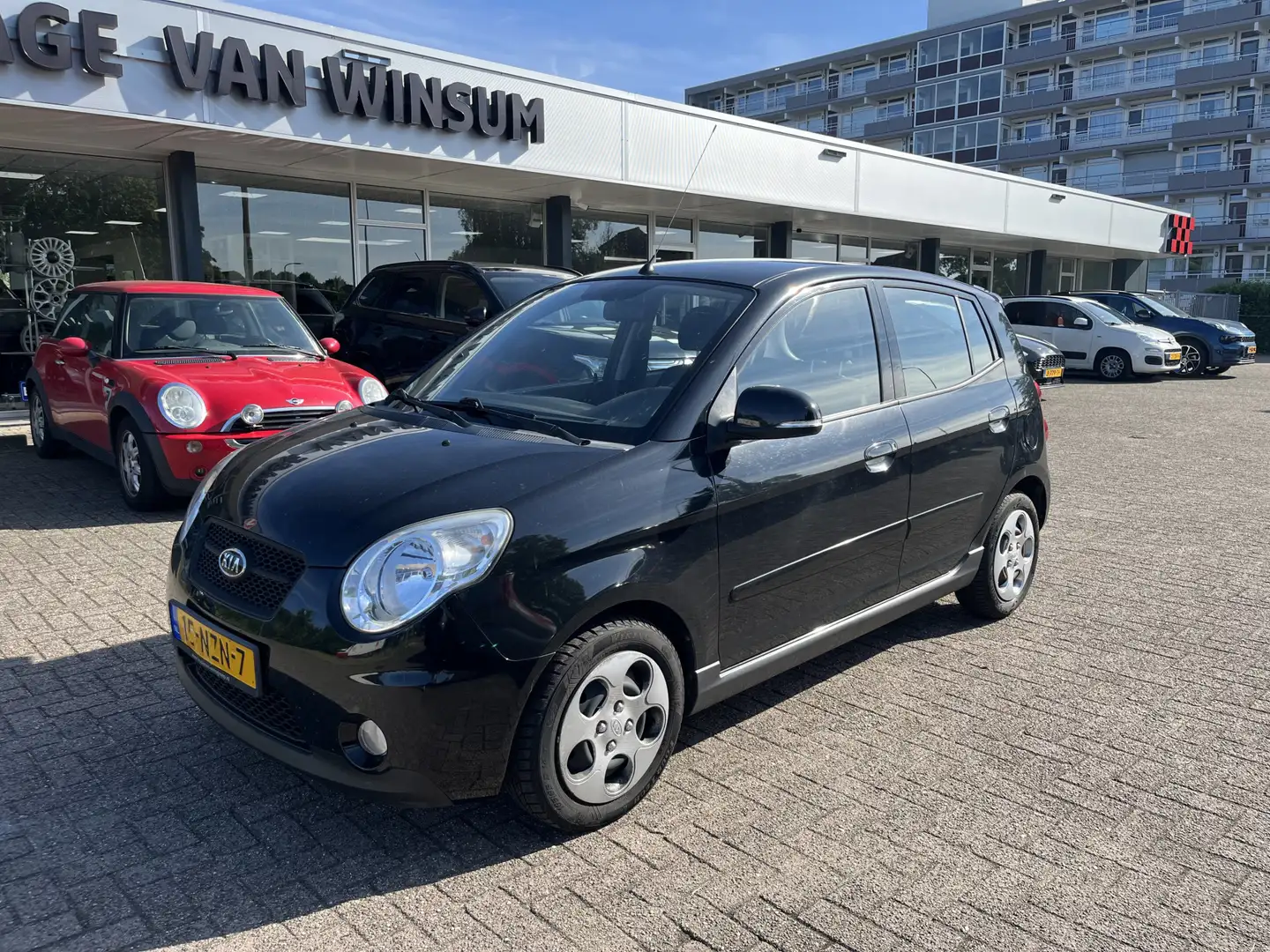 Kia Picanto 1.1 X-ecutive Automaat klima Zwart - 1