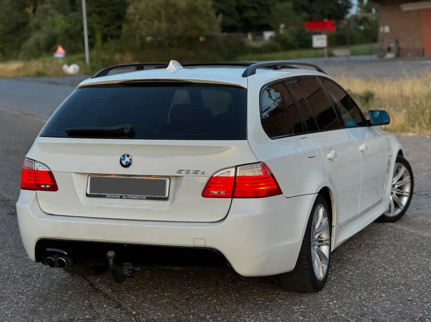 BMW 535 535d Touring Sport-Aut. Wit - 2