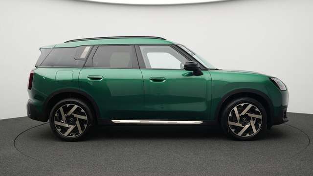 MINI Countryman S All4 Favoured Trim