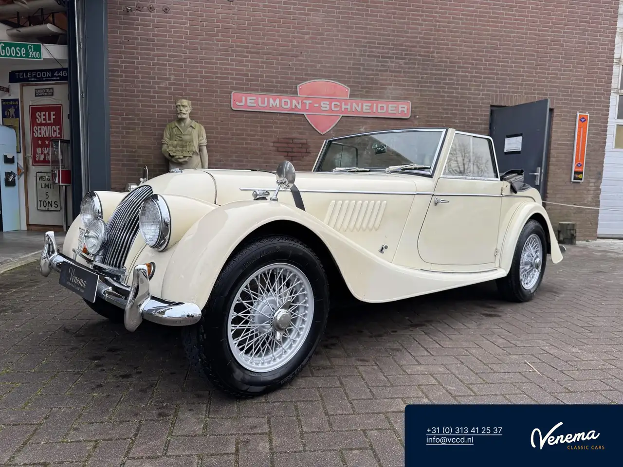 Morgan 4+4 Series V, foto 1