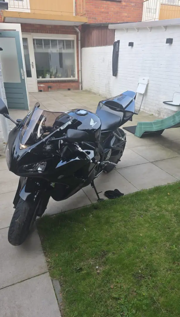 Honda CBR 1000 rr sc57 Zwart - 1