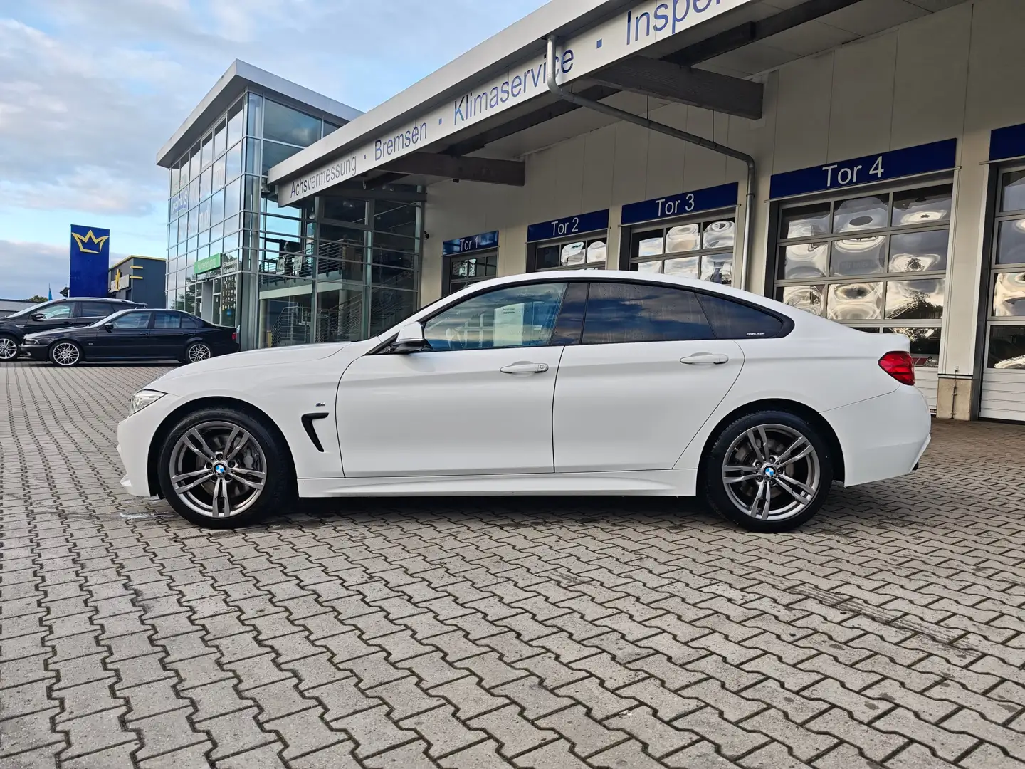 BMW 435 435d Gran Coupe xDrive Aut. M Sport/Standheizung! Weiß - 2
