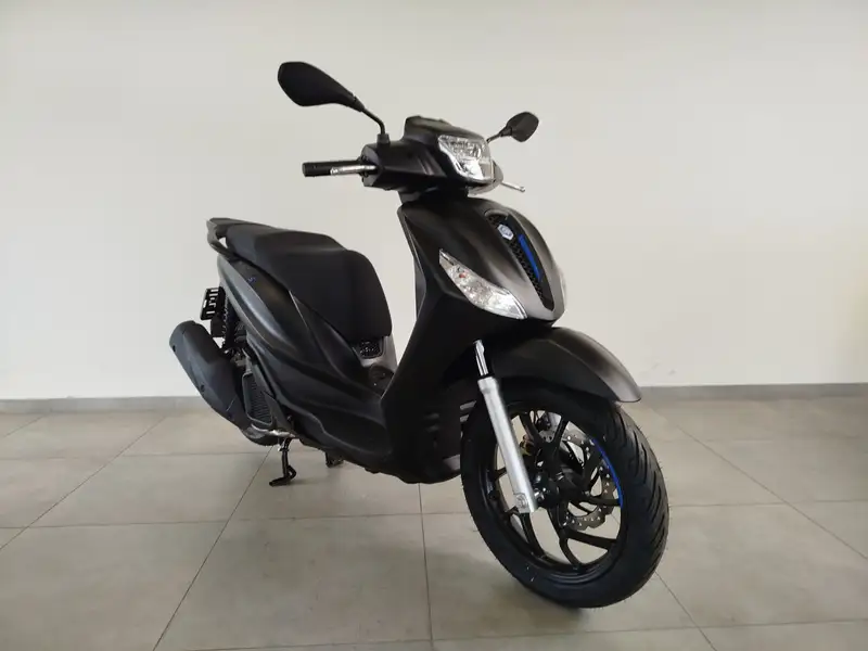 Piaggio Medley 125 - foto 8