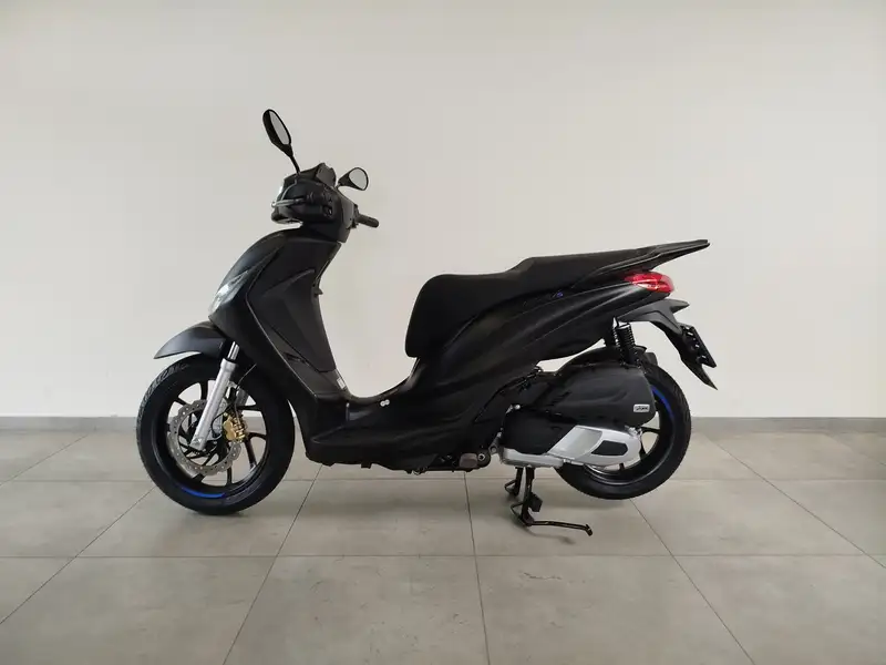 Piaggio Medley 125 - foto 5
