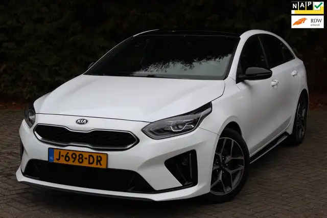 Kia ProCeed / pro_cee'd 1.0 T-GDI GT-Line 120PK | Parkeercamera | Panorama