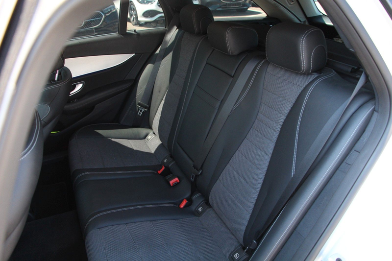 Mercedes-Benz E 220 T d MBUX HIGH-END*SPUR*KAMERA Avantgarde — photo 9