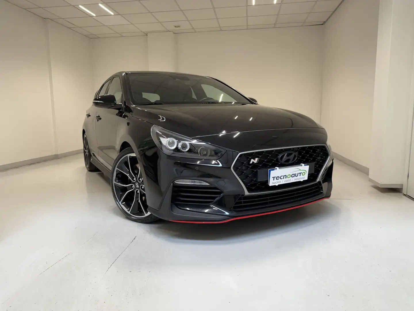 Hyundai i30 2.0 T-GDI 275CV 5Pt N-Performance Nero - 2
