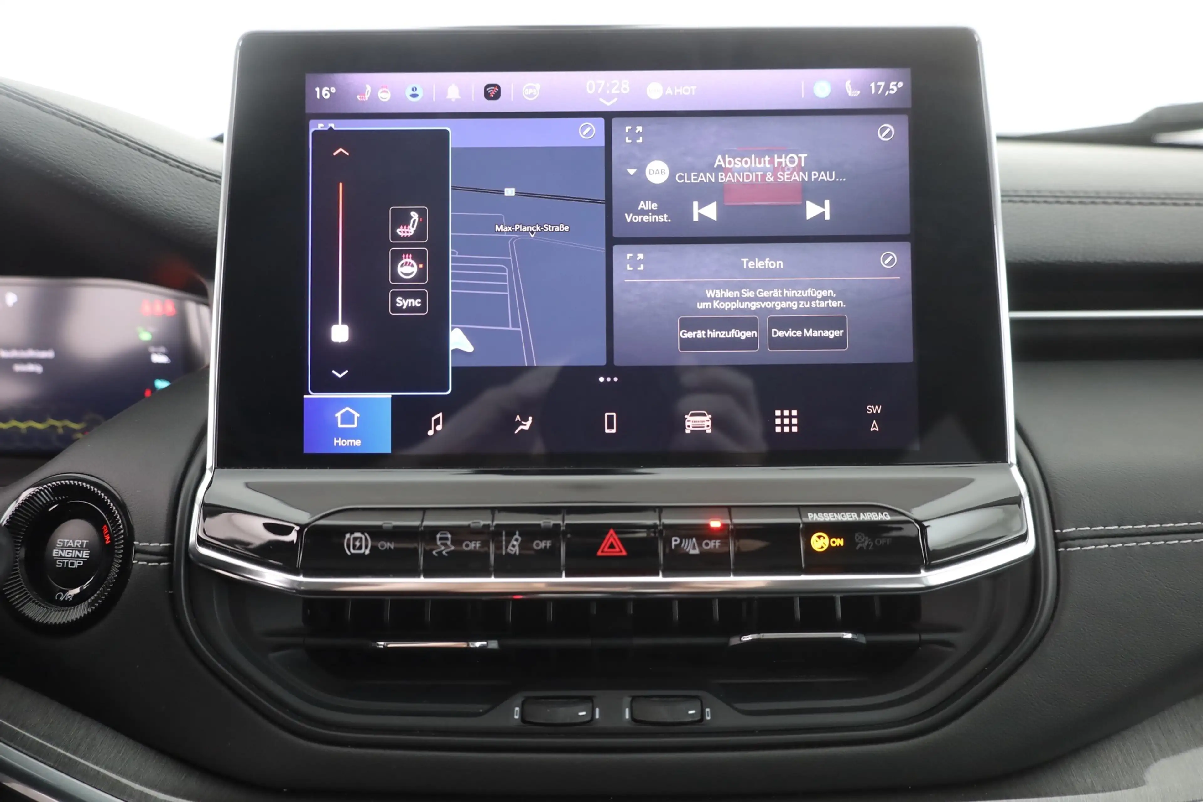 Jeep Compass S 1.3 PHEV 4WD LED Navi ACC Kamera — photo 11