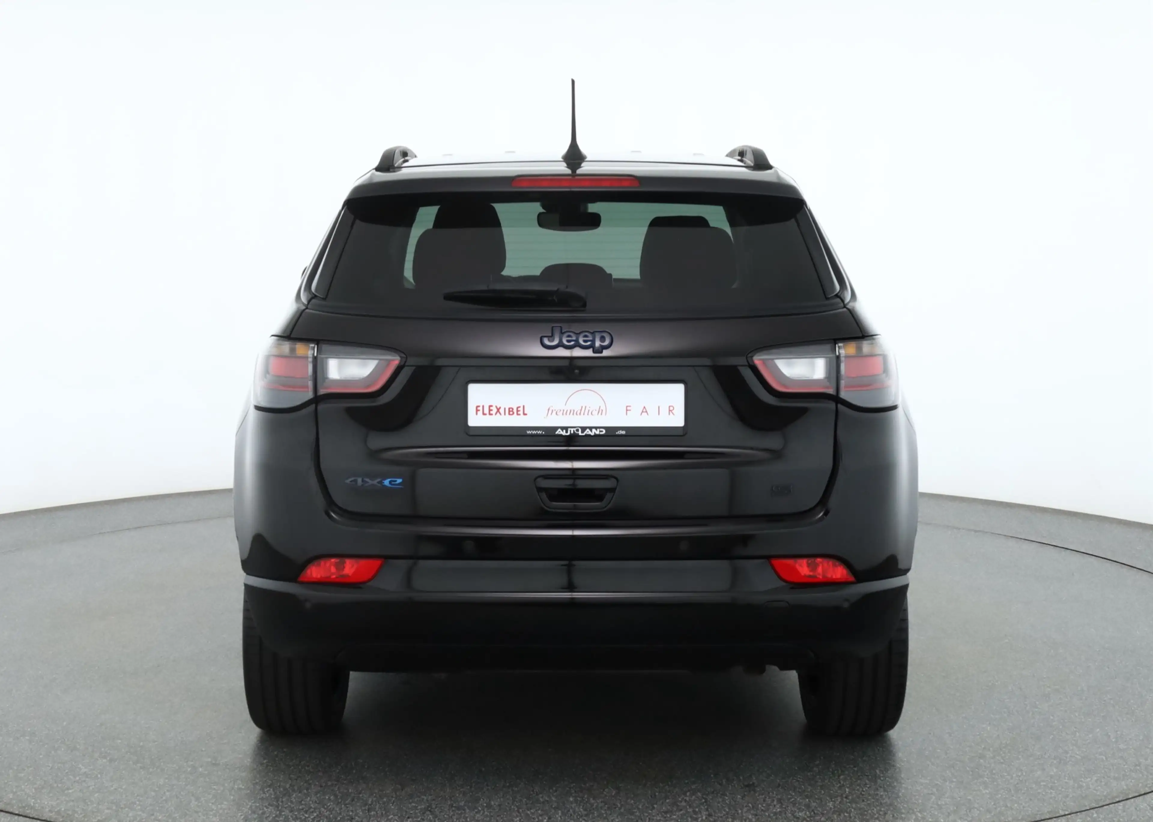 Jeep Compass S 1.3 PHEV 4WD LED Navi ACC Kamera — photo 4