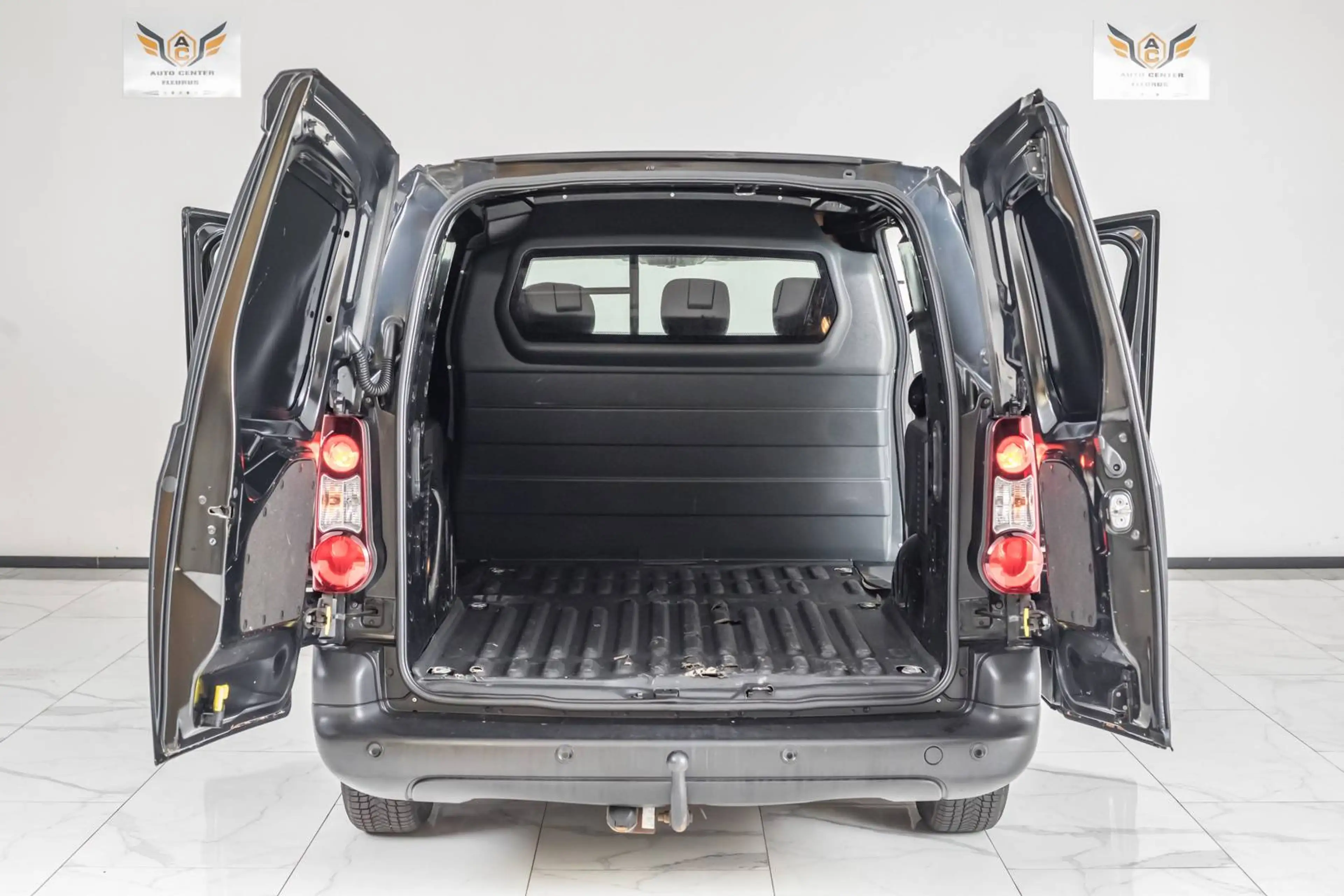 Citroen Berlingo LONG 1.6 BlueHDi L2 Business — photo 9