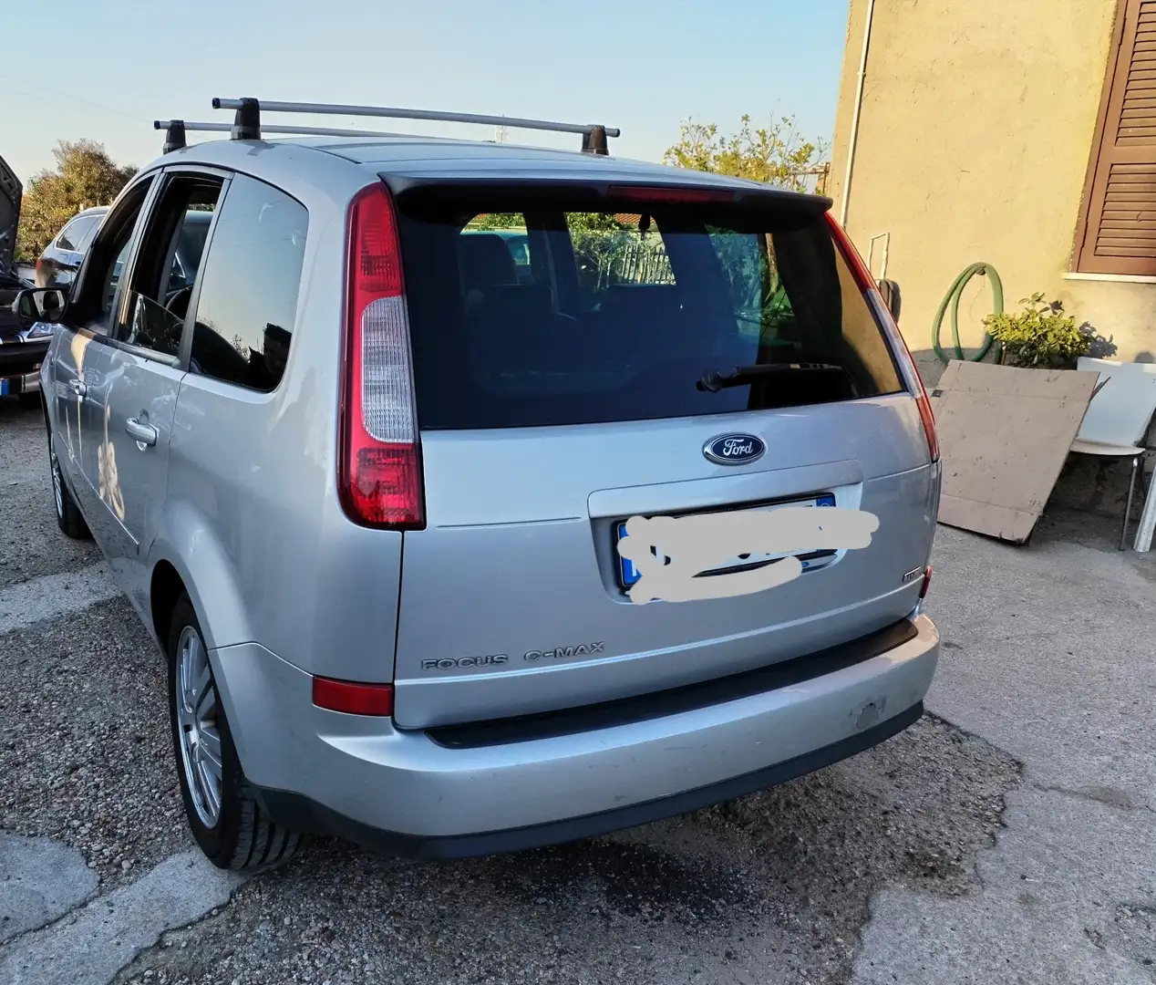 Ford Focus C-Max ghia - 1