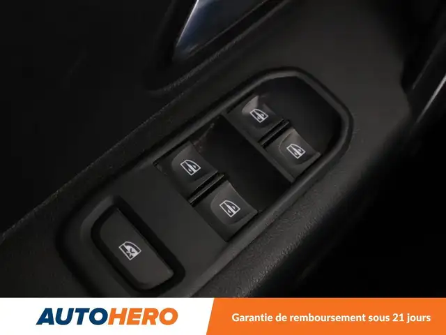 Dacia Duster view 29