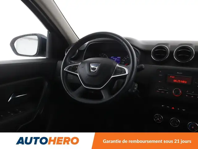 Dacia Duster view 13