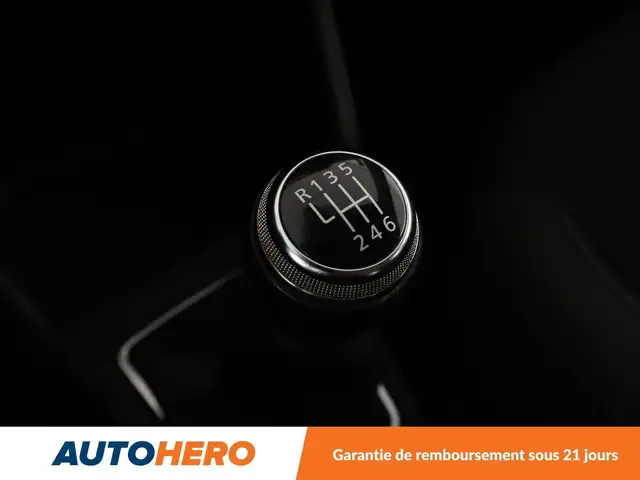 Dacia Duster view 26