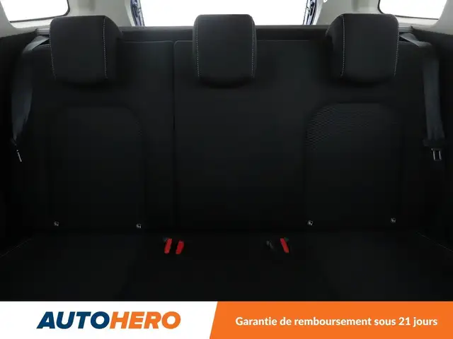 Dacia Duster view 15