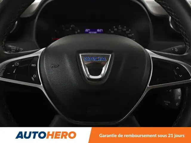Dacia Duster view 19