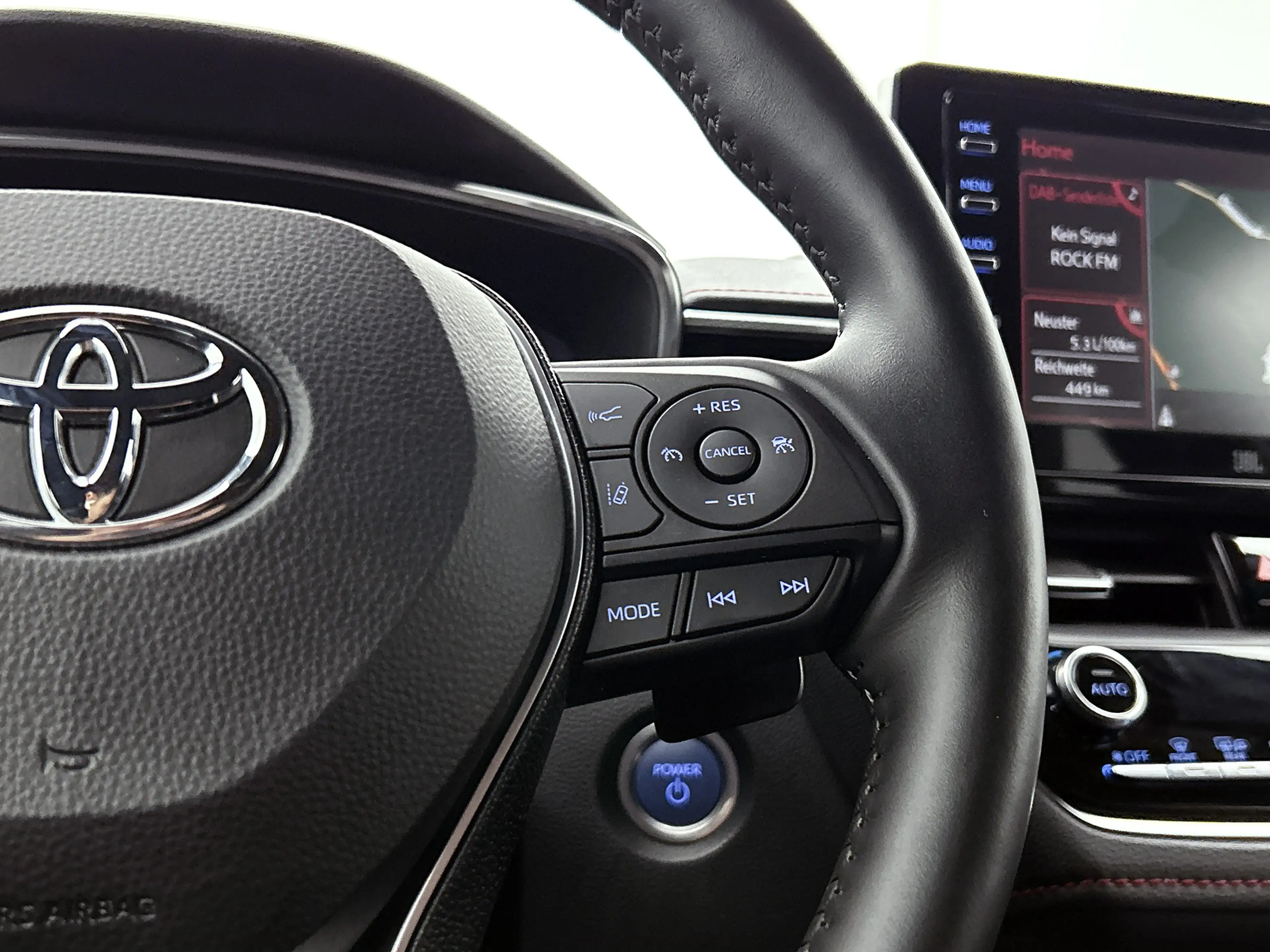 Toyota Corolla 2.0 Hybrid Executive ACC | Clima | JBL | 18" LMV | — photo 15