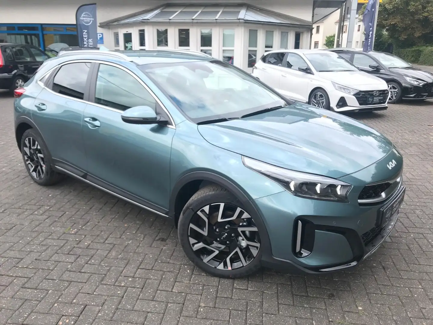 Kia XCeed 1.5 T-GDI TOP, LED*RFK*Navi*WinPa*PDC*7JG Szürke - 1