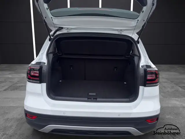 Volkswagen T-Cross view 6