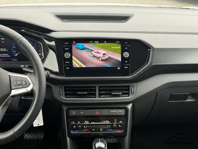 Volkswagen T-Cross view 24